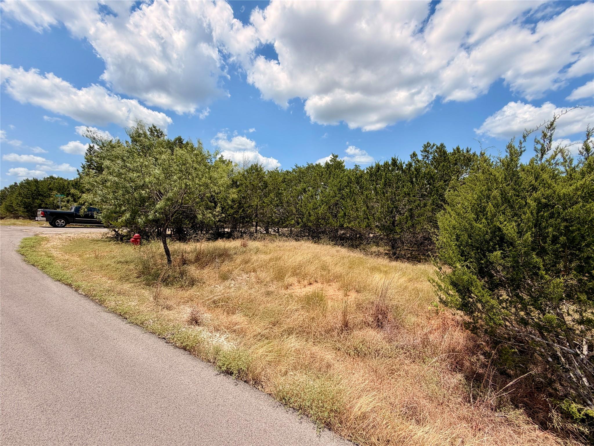 Listing photo 1 of 21900  Patton Cv