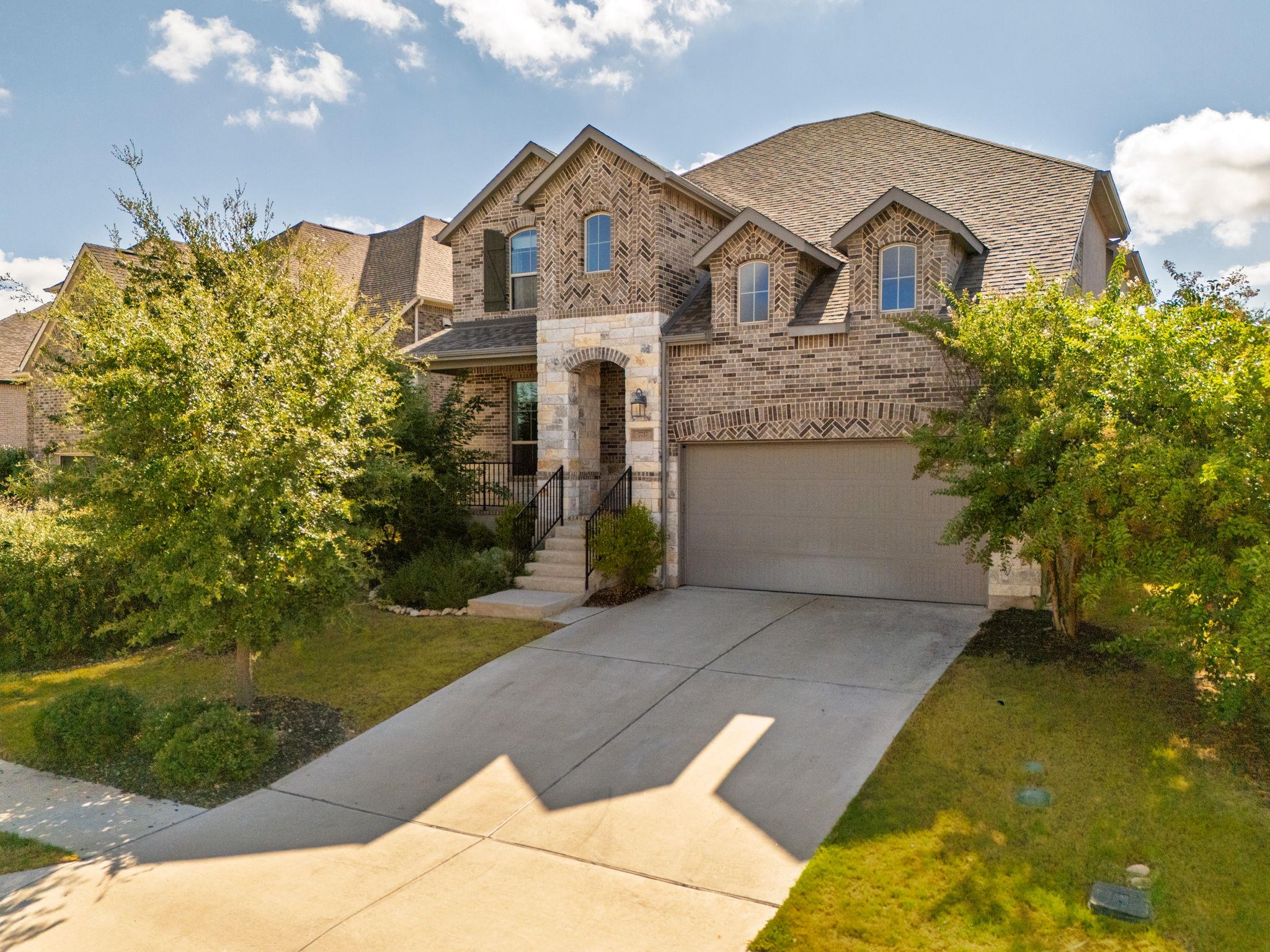 Listing photo 1 of 7717  Pace Ravine Dr