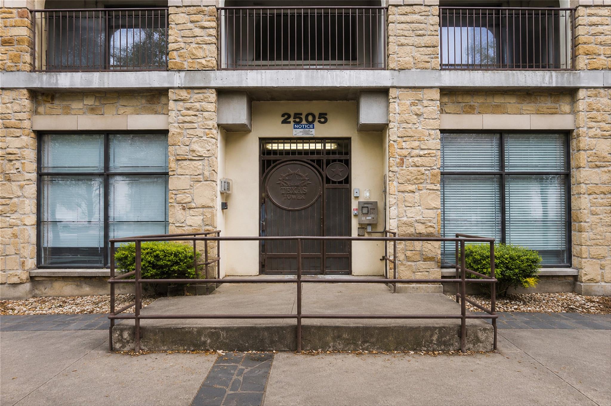 2505  San Gabriel St  #308 매물 사진 1