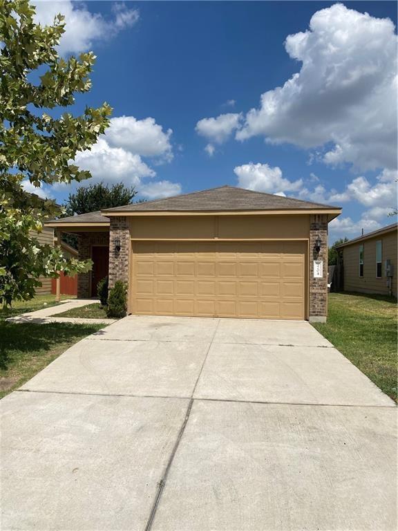 Listing photo 1 of 5704  Knoll Pines Pass