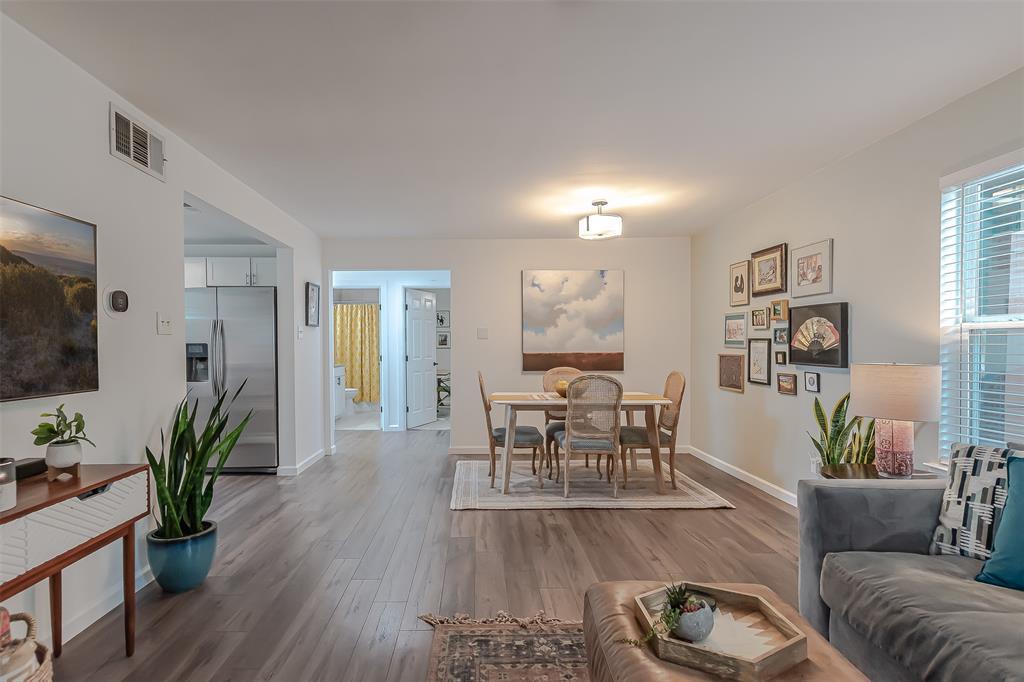 Listing photo 1 of 3604  Clawson Rd  #108