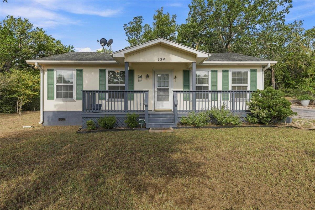 Listing photo 1 of 134  Tejas St