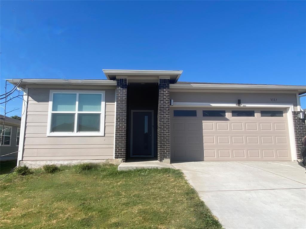 Listing photo 1 of 3117  Bragg Pl