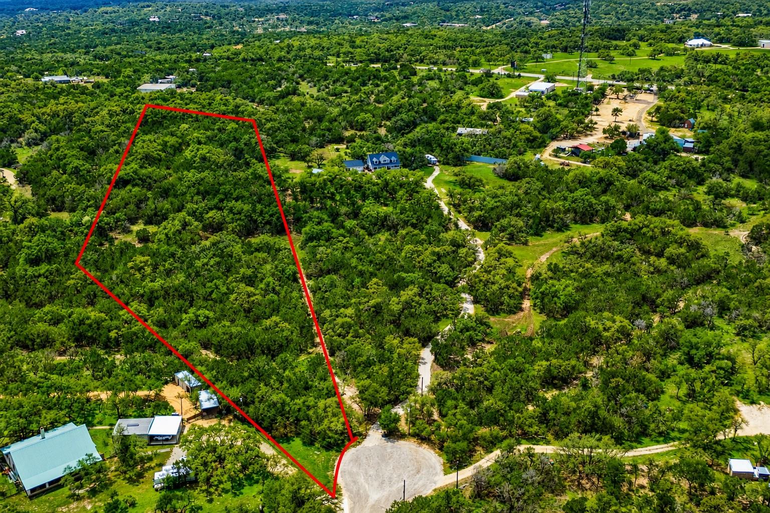 Listing photo 1 of 323  Live Oak Hills Ct