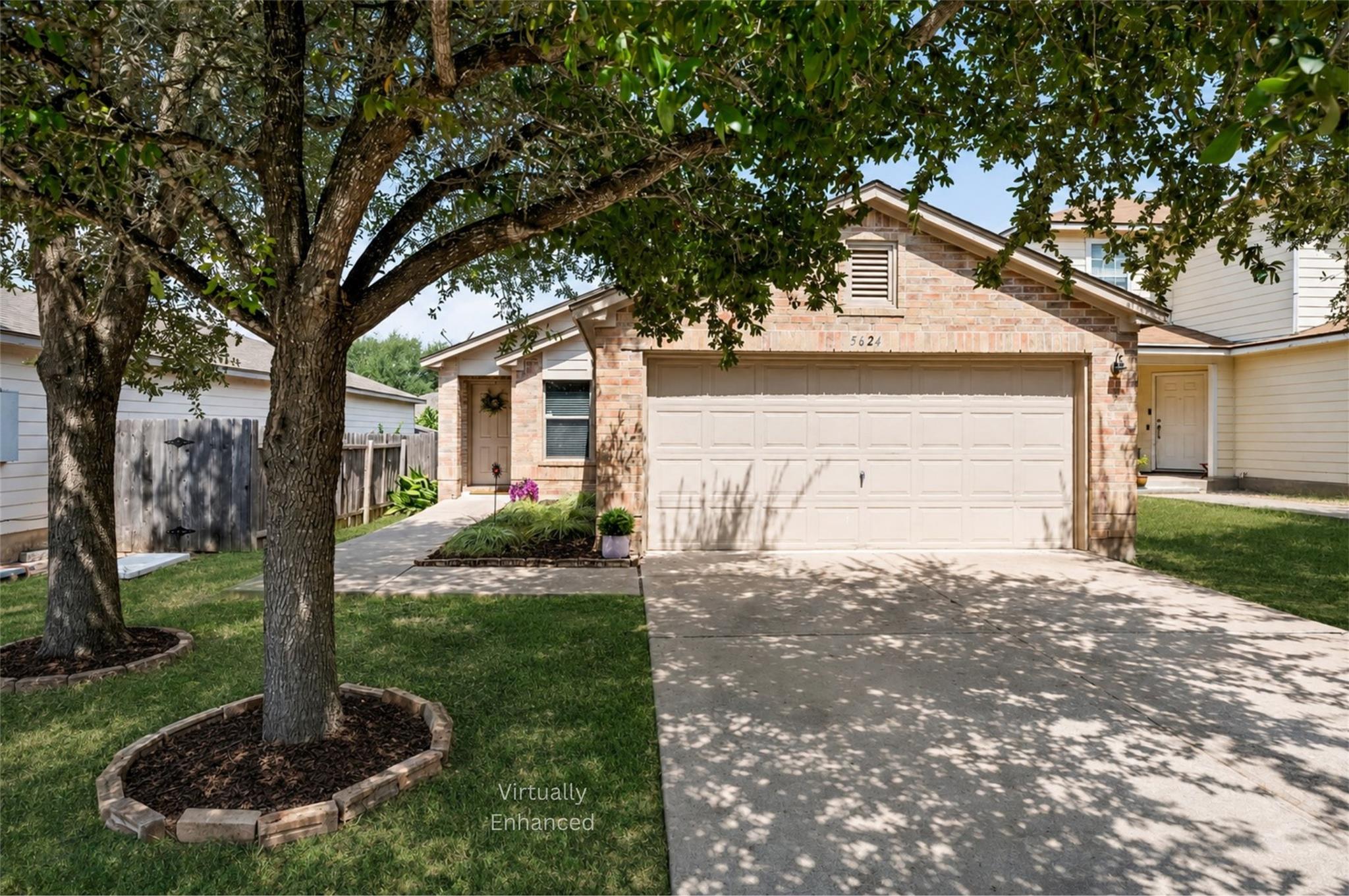 Listing photo 1 of 5624  Thunder Gulch Dr