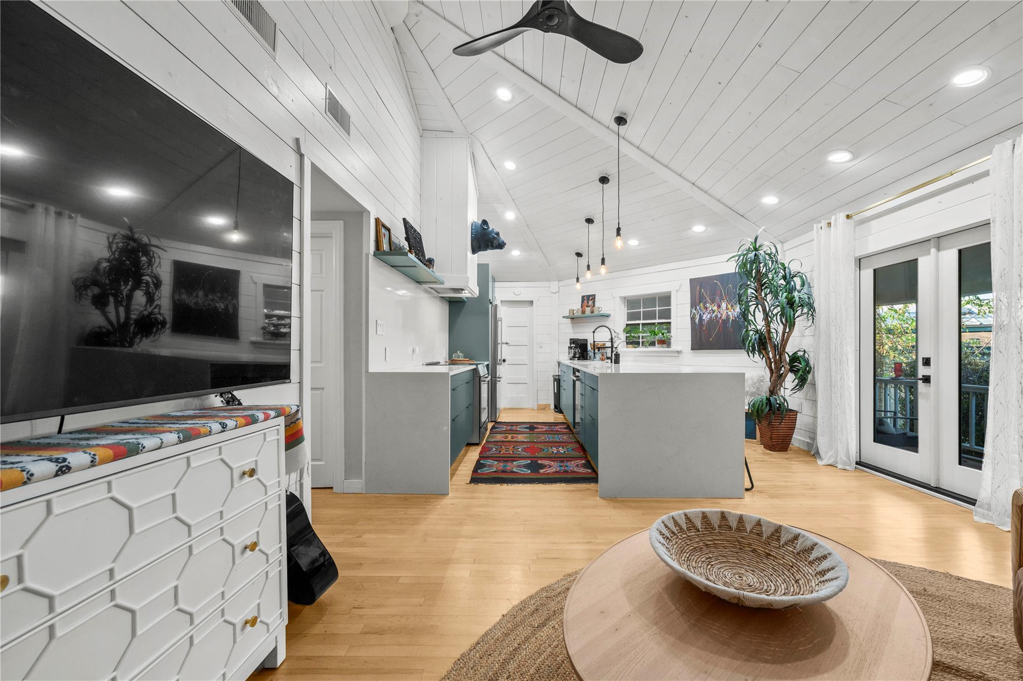 Listing photo 1 of 14805  General Williamson Dr