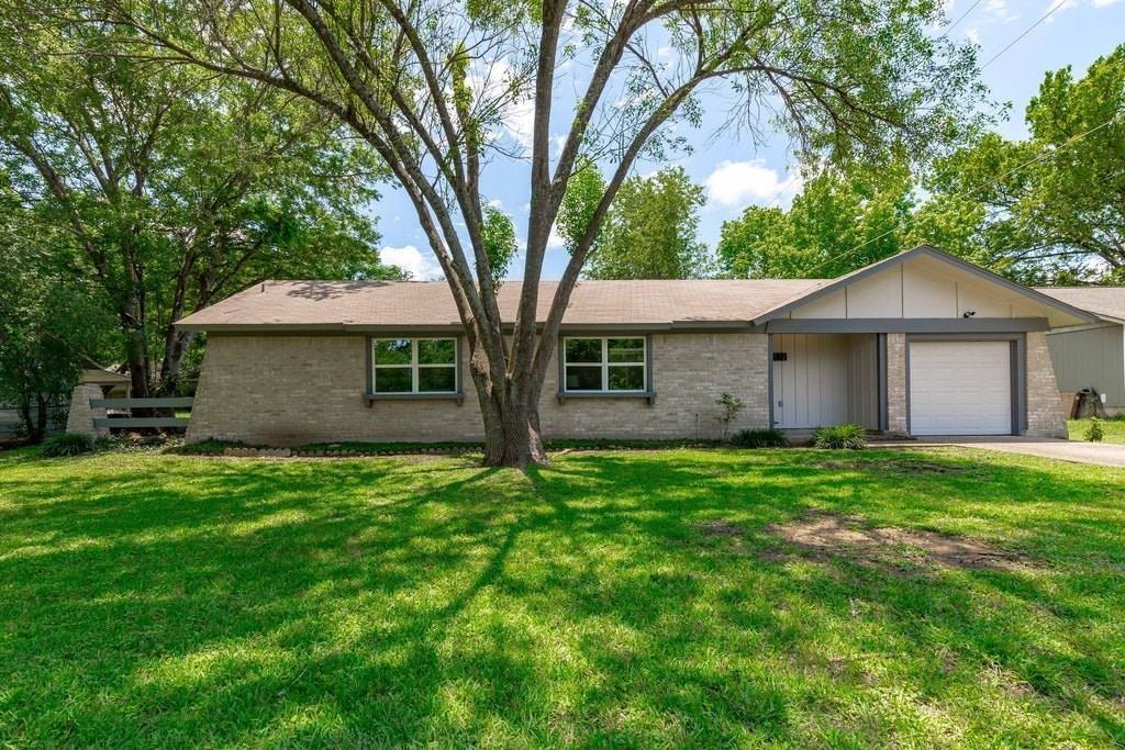 Listing photo 1 of 1512  Luray Dr