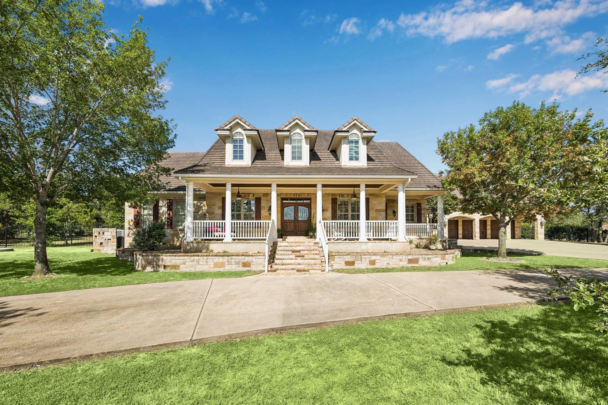 Listing photo 1 of 8403  Horseshoe Ledge None