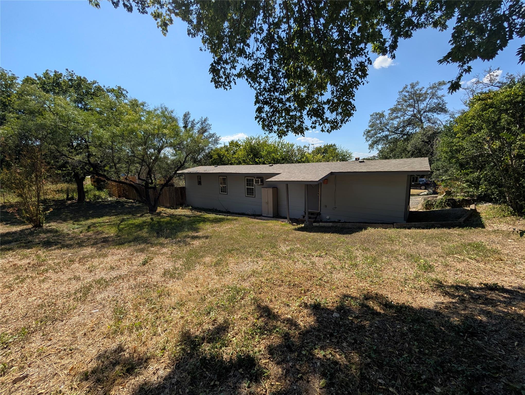 Listing photo 1 of 21403  Choctaw Cv