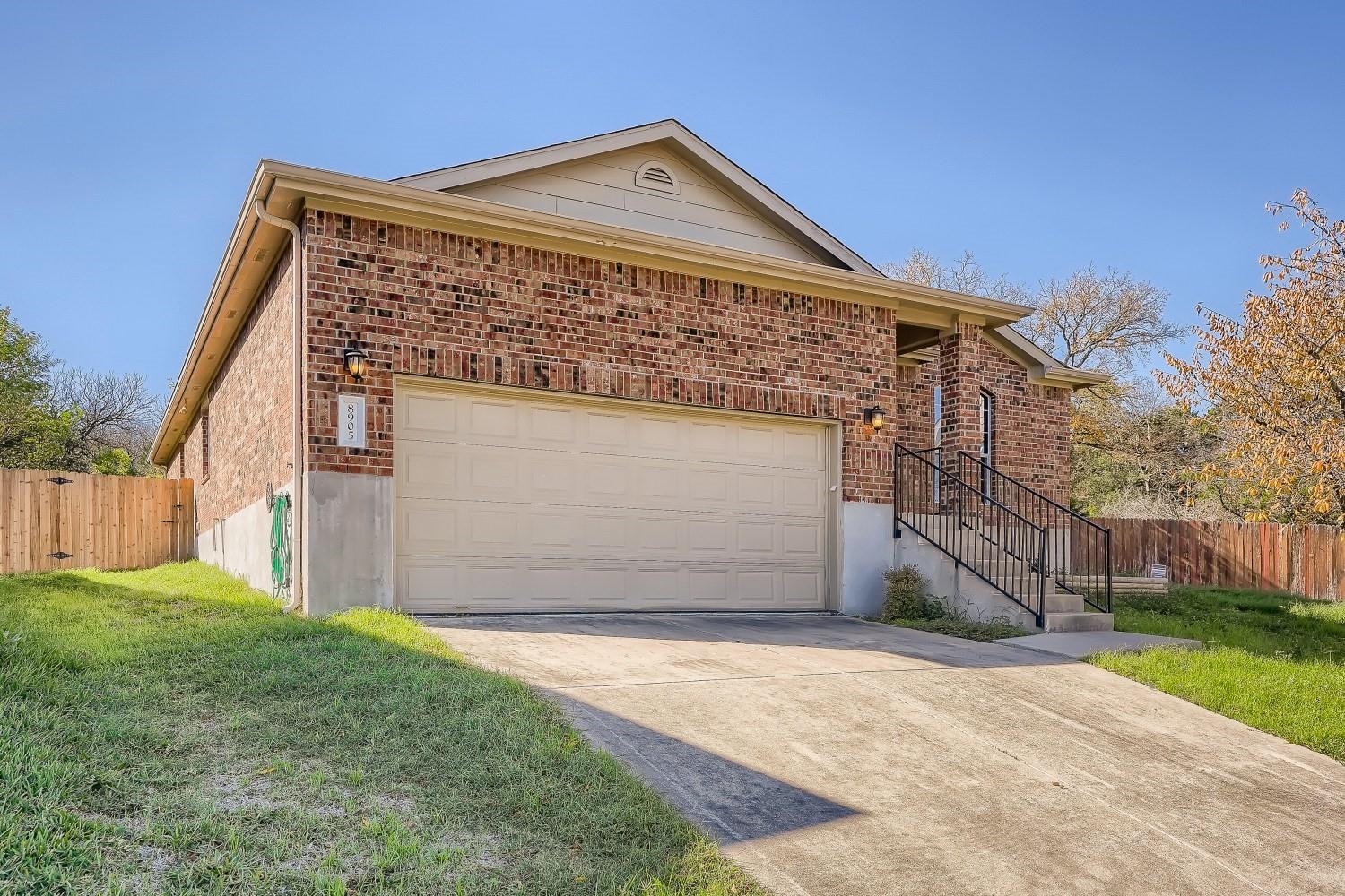 Listing photo 1 of 8905  Quick Stream Dr