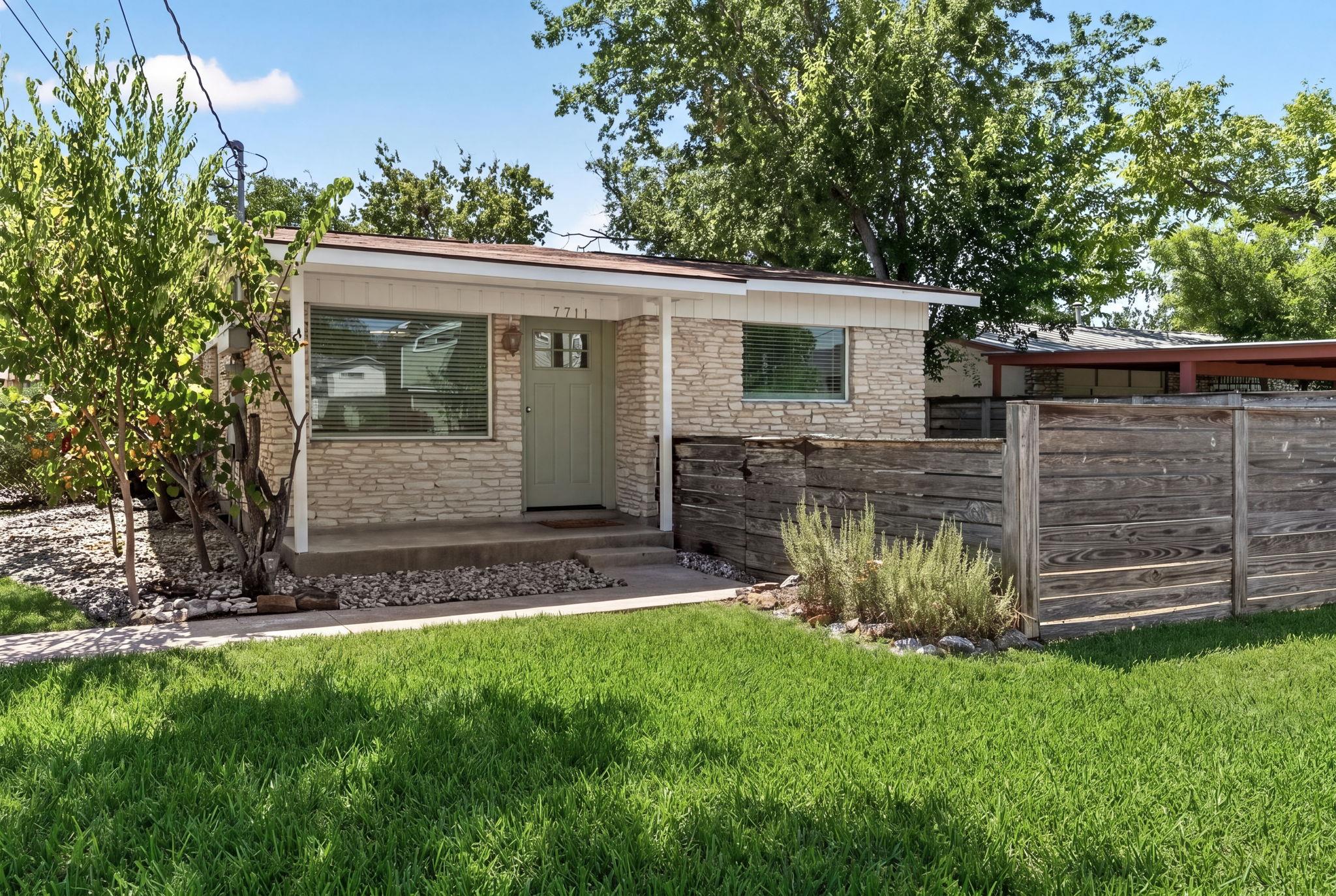 Listing photo 1 of 7711  Watson St  #A