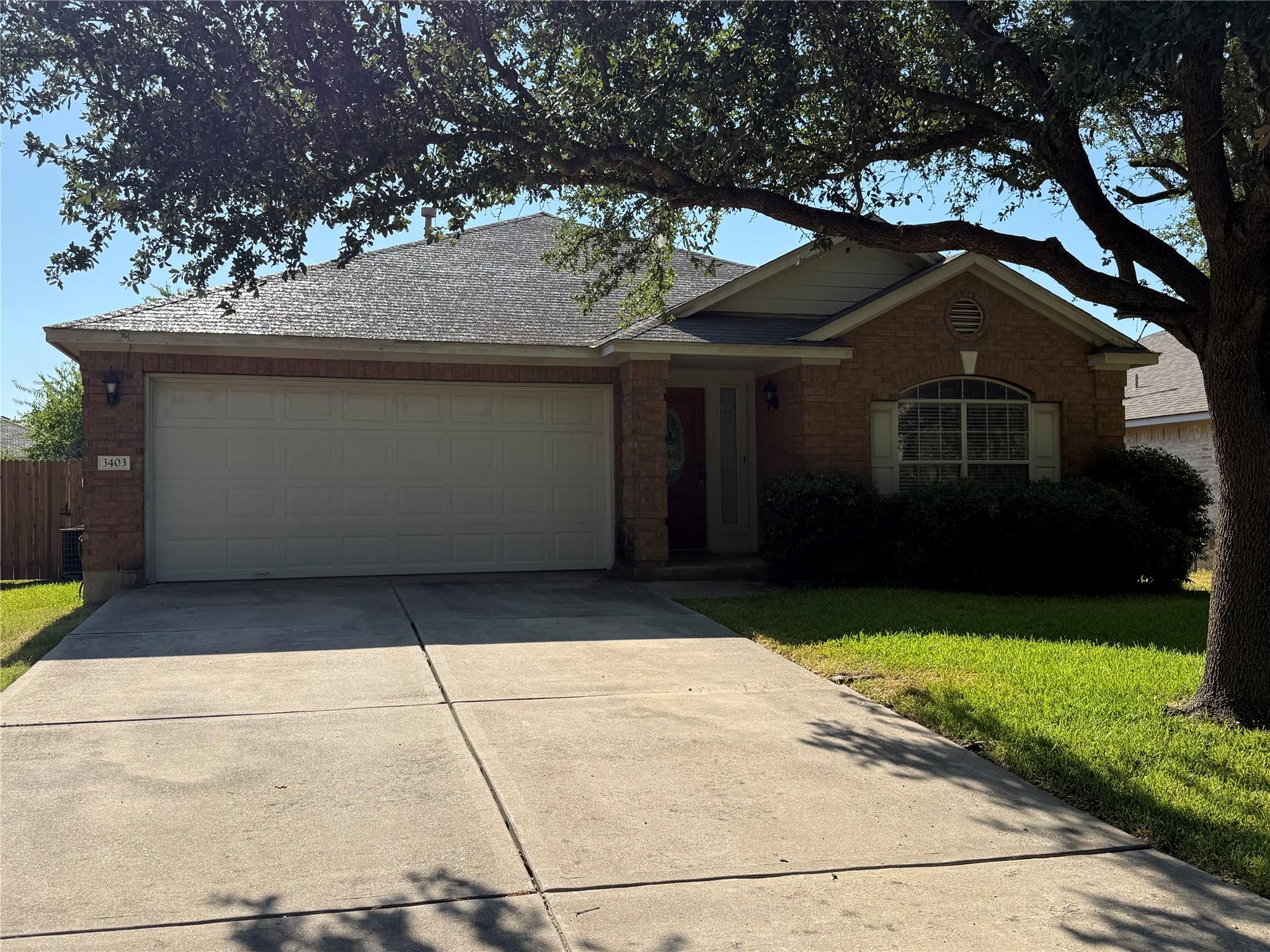 Listing photo 1 of 3403  Rod Carew Dr