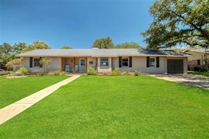 Listing photo 1 of 1208  Country Club Rd
