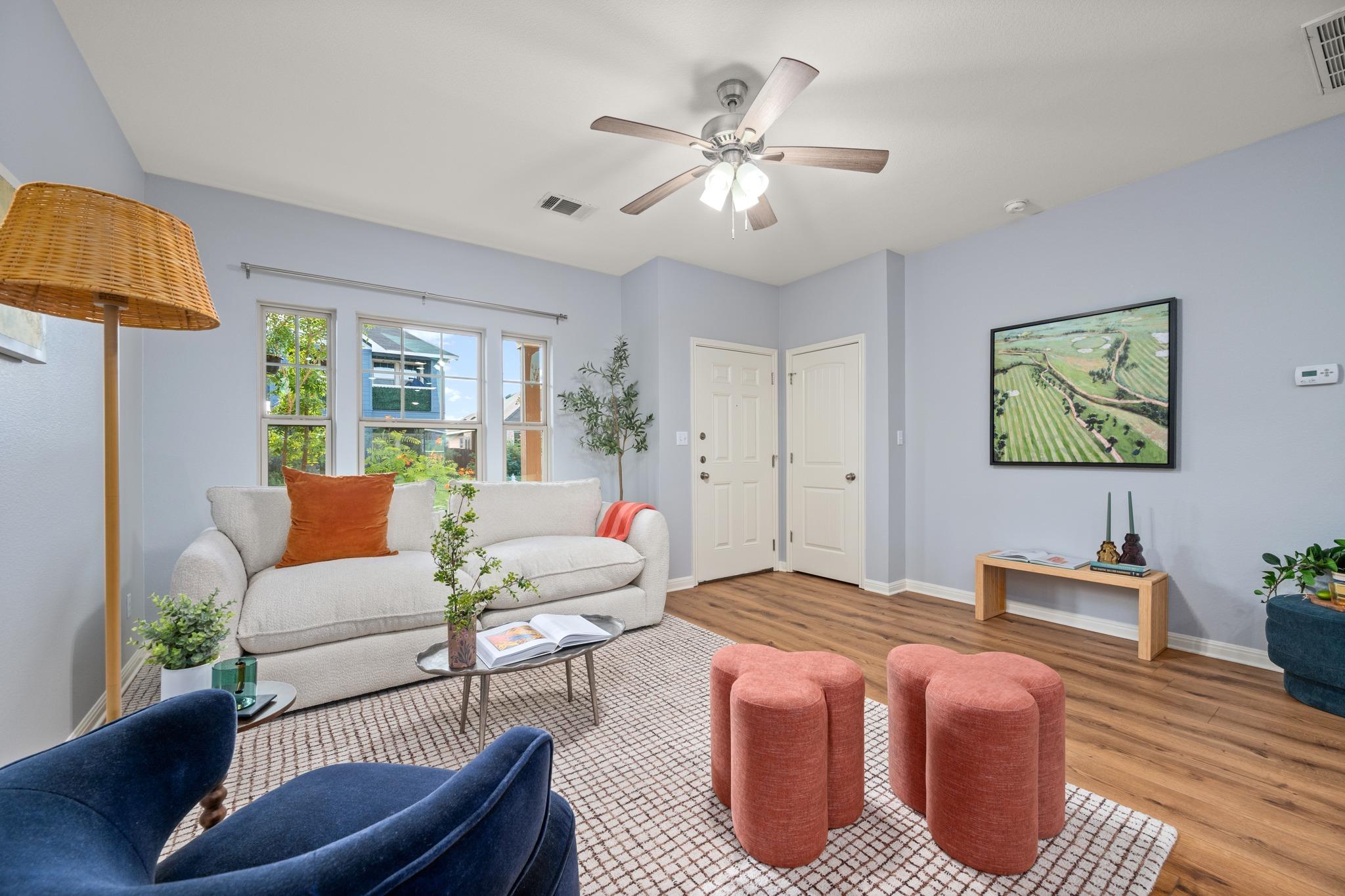 Listing photo 1 of 4616  Esper Ln  #338