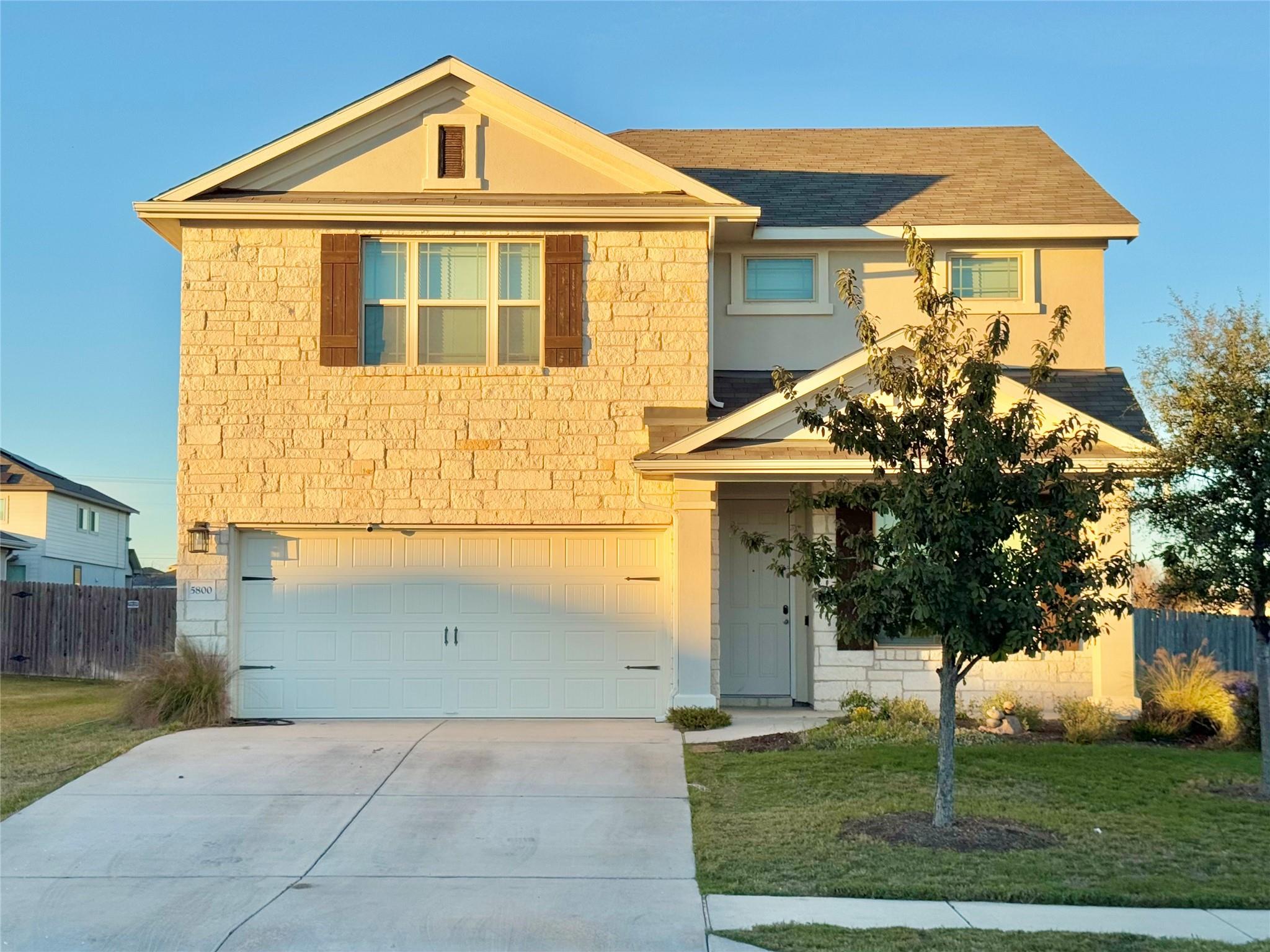 Listing photo 1 of 5800  Livorno Cv