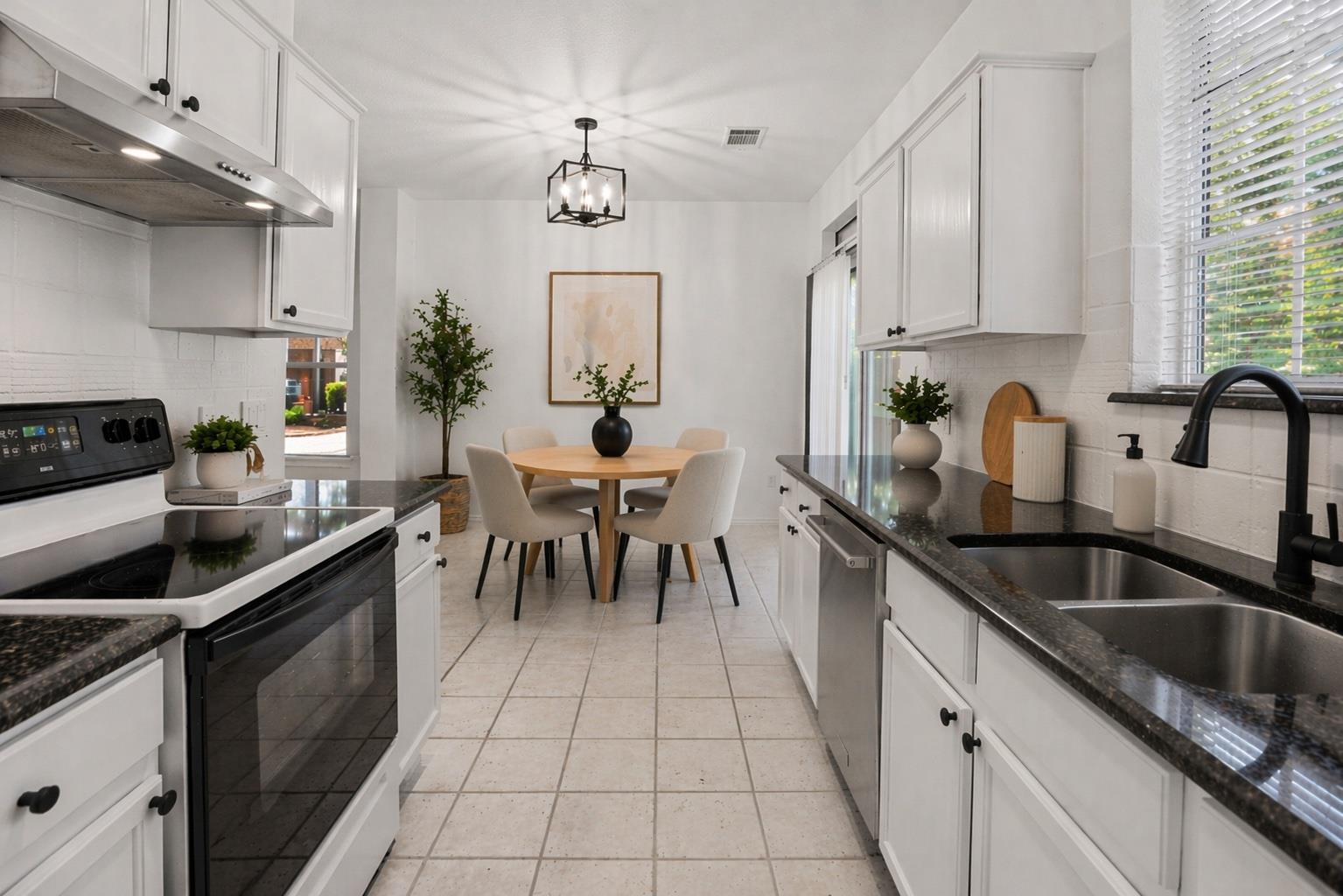 Listing photo 1 of 4501  Whispering Valley Dr  #29