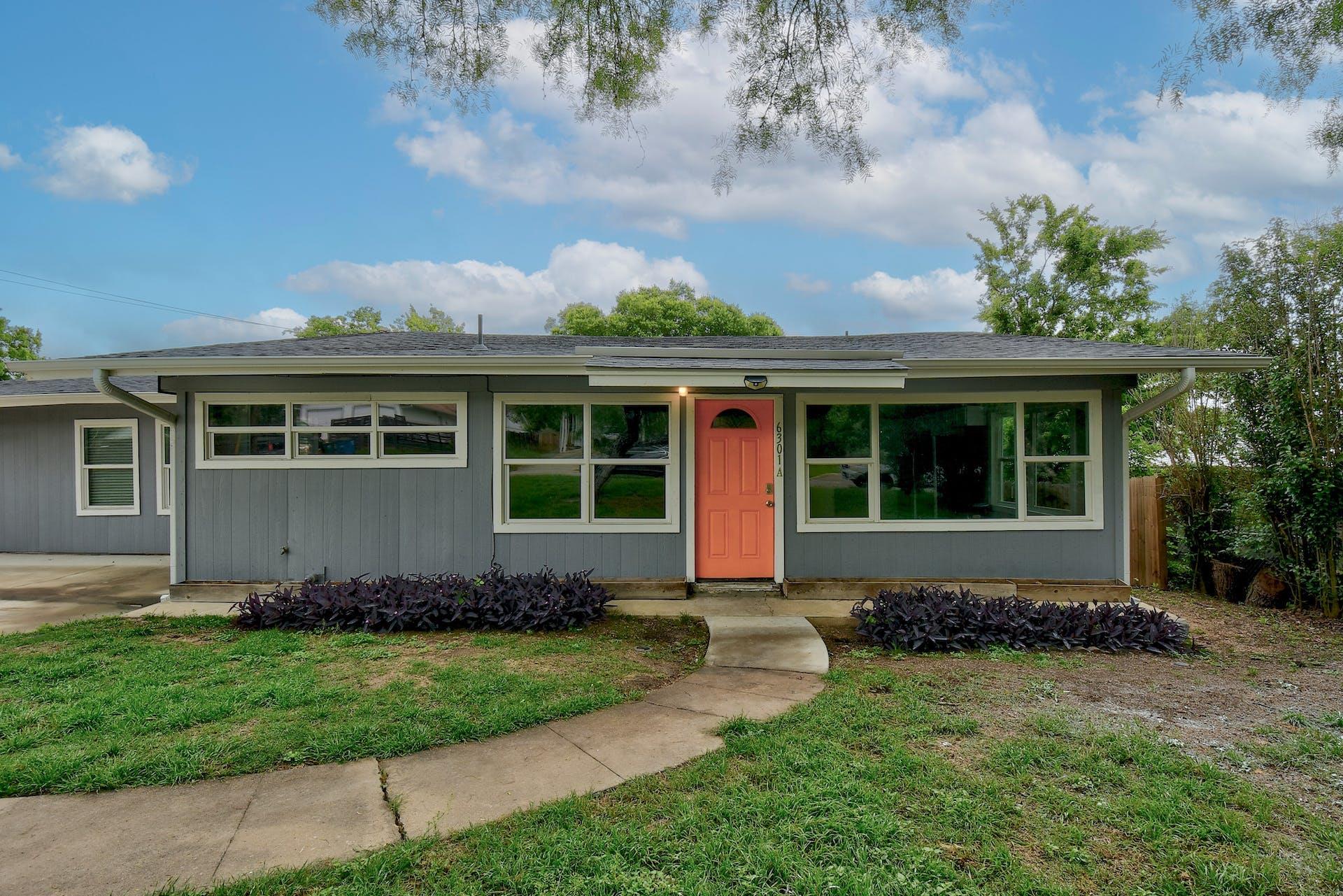 Listing photo 1 of 6301  Arnold Dr  #A