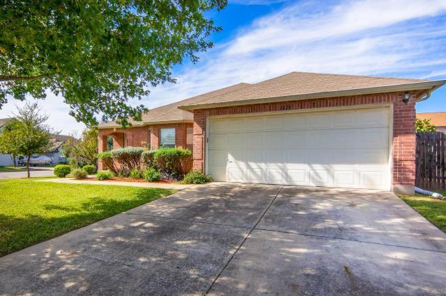 Listing photo 1 of 1020  Skylark Hill Ln