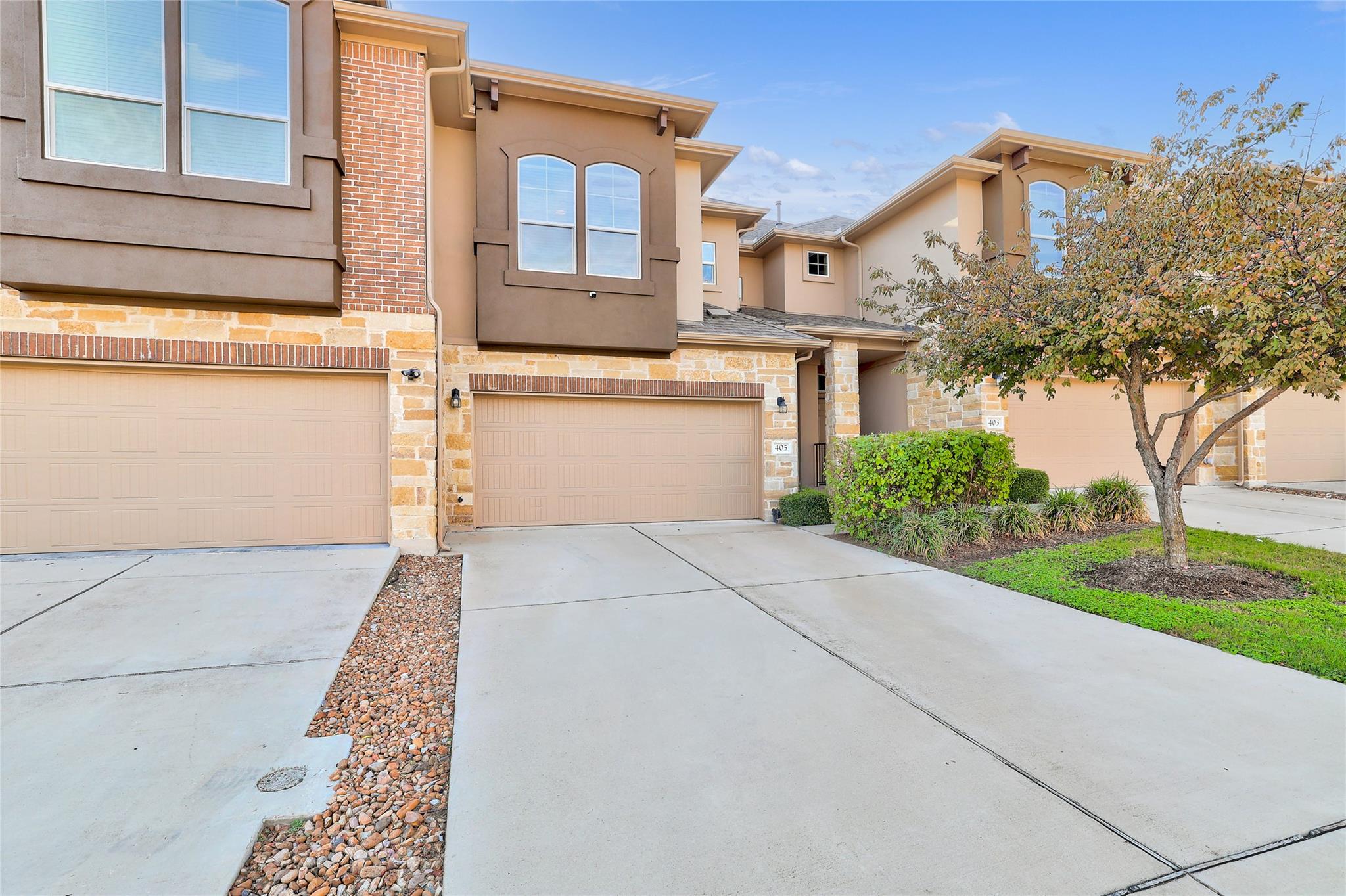 Listing photo 1 of 405  Rhetoric Way