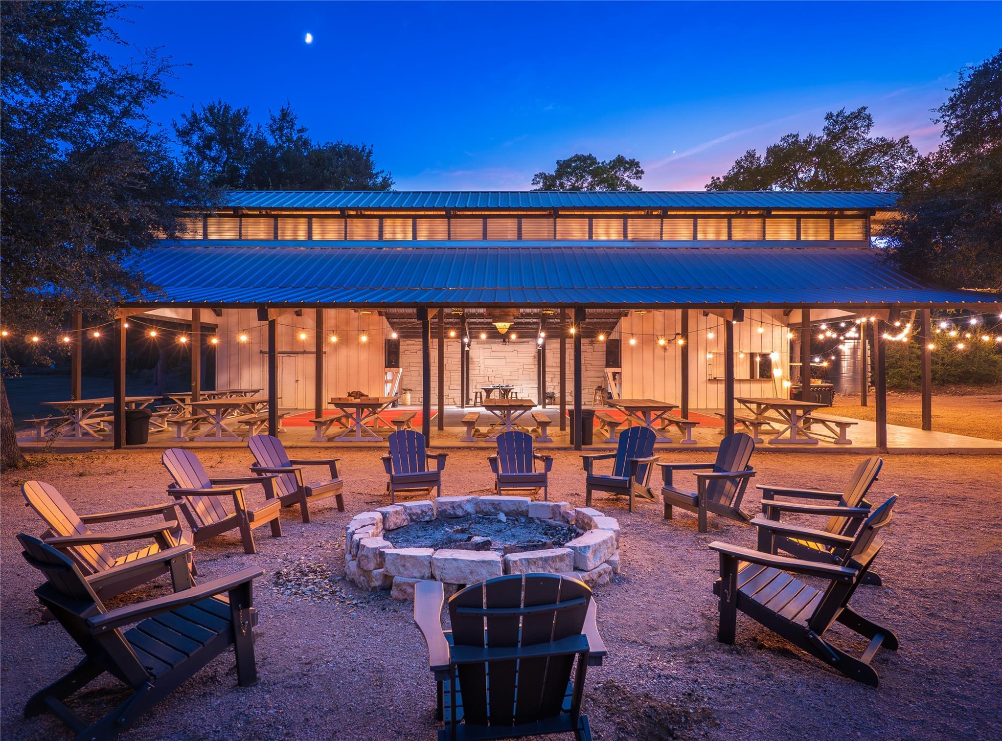 Listing photo 1 of 12665  Silver Creek Rd