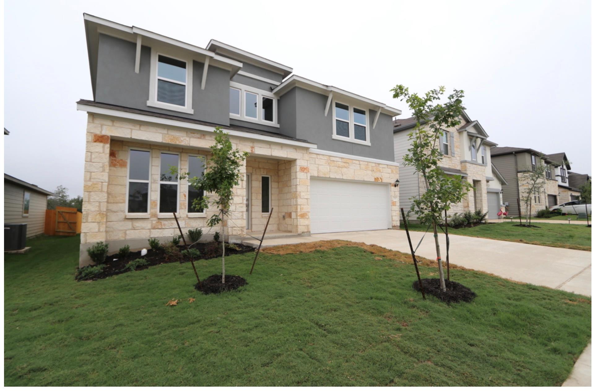 Listing photo 1 of 324  Terminus Trl