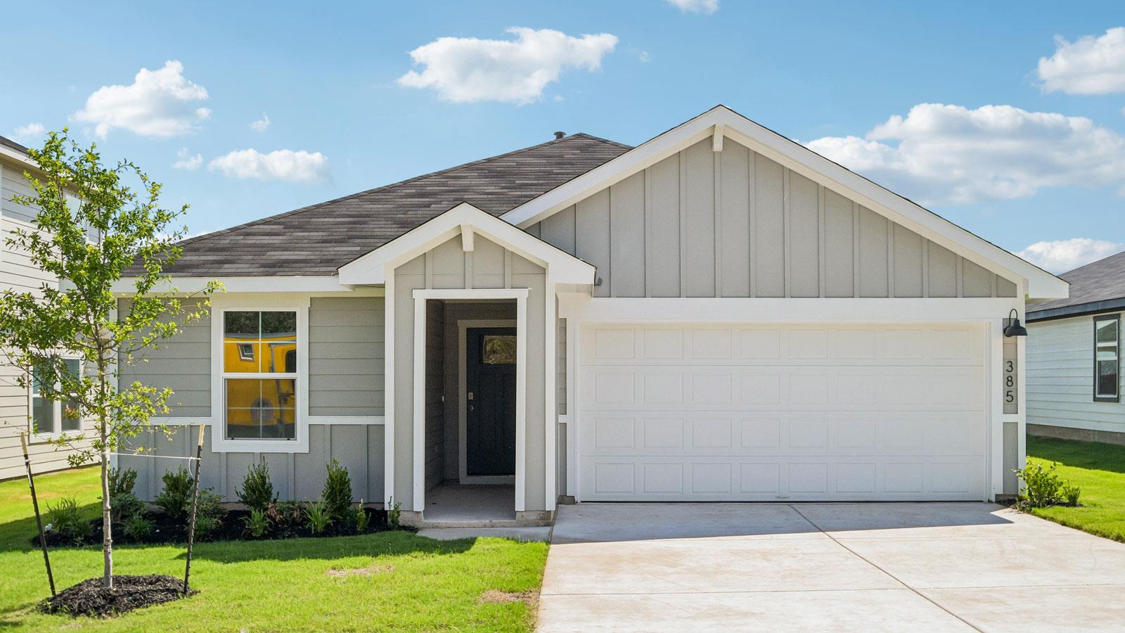 Listing photo 1 of 385  San Juan Trl