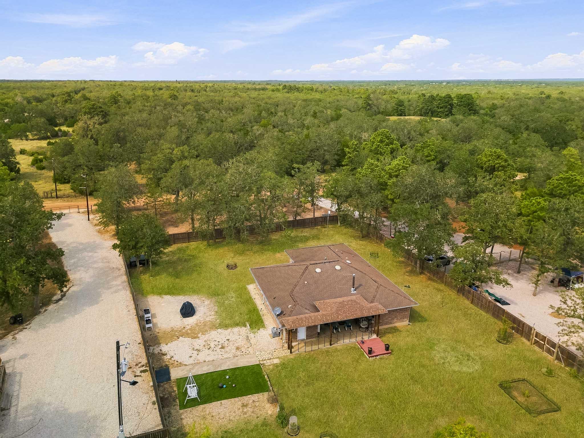 A spacious countryside setting surrounds this pri