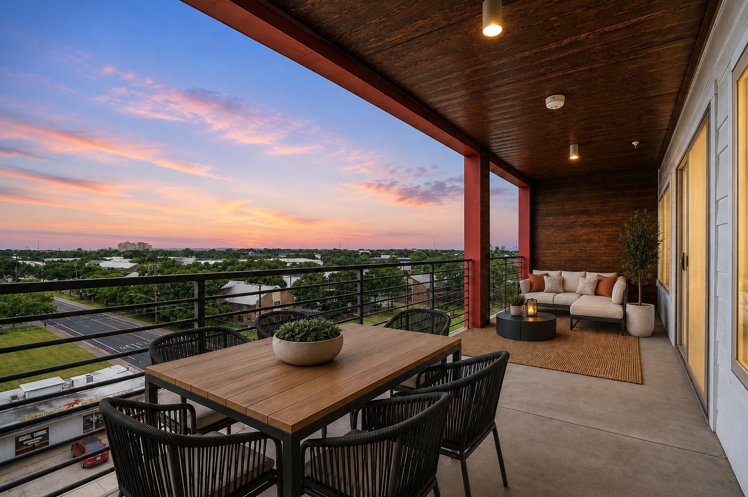 Listing photo 1 of 4361 S Congress Ave  #606