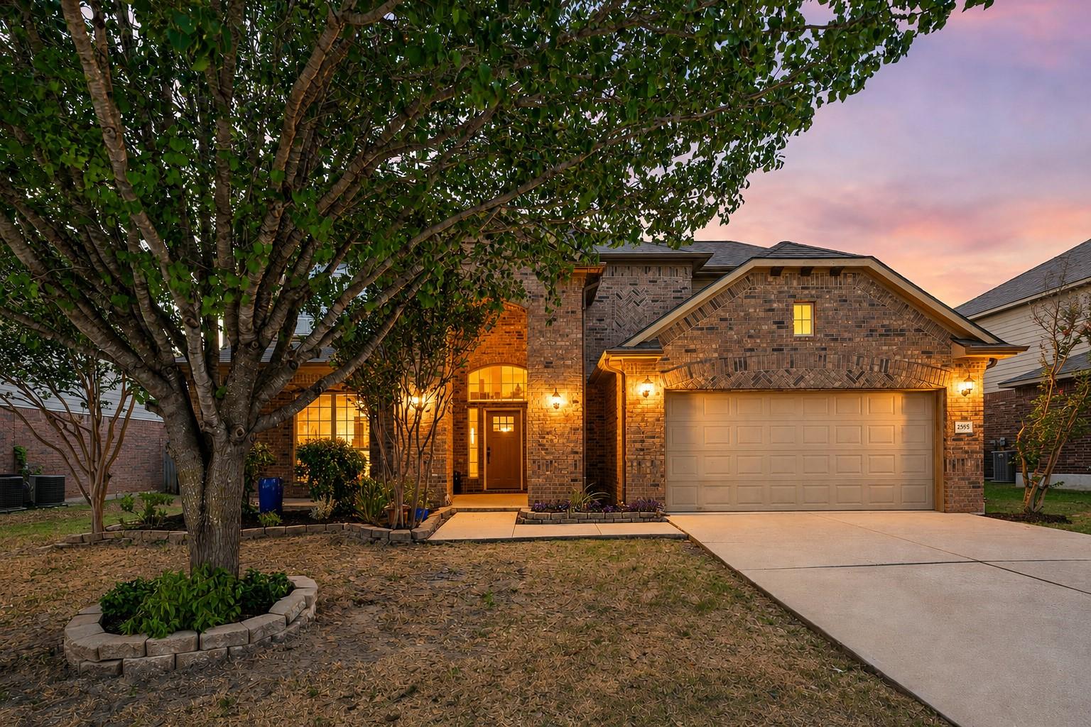 Listing photo 1 of 2505  Pumpkin Ridge Ct