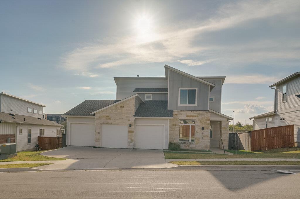 Listing photo 1 of 11308  Charger Way
