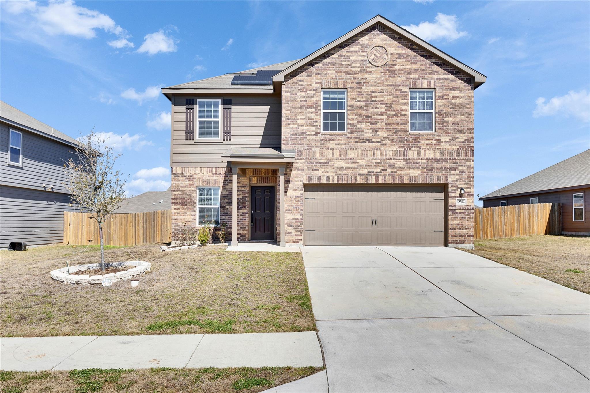 Listing photo 1 of 18512  Quiet Range Dr
