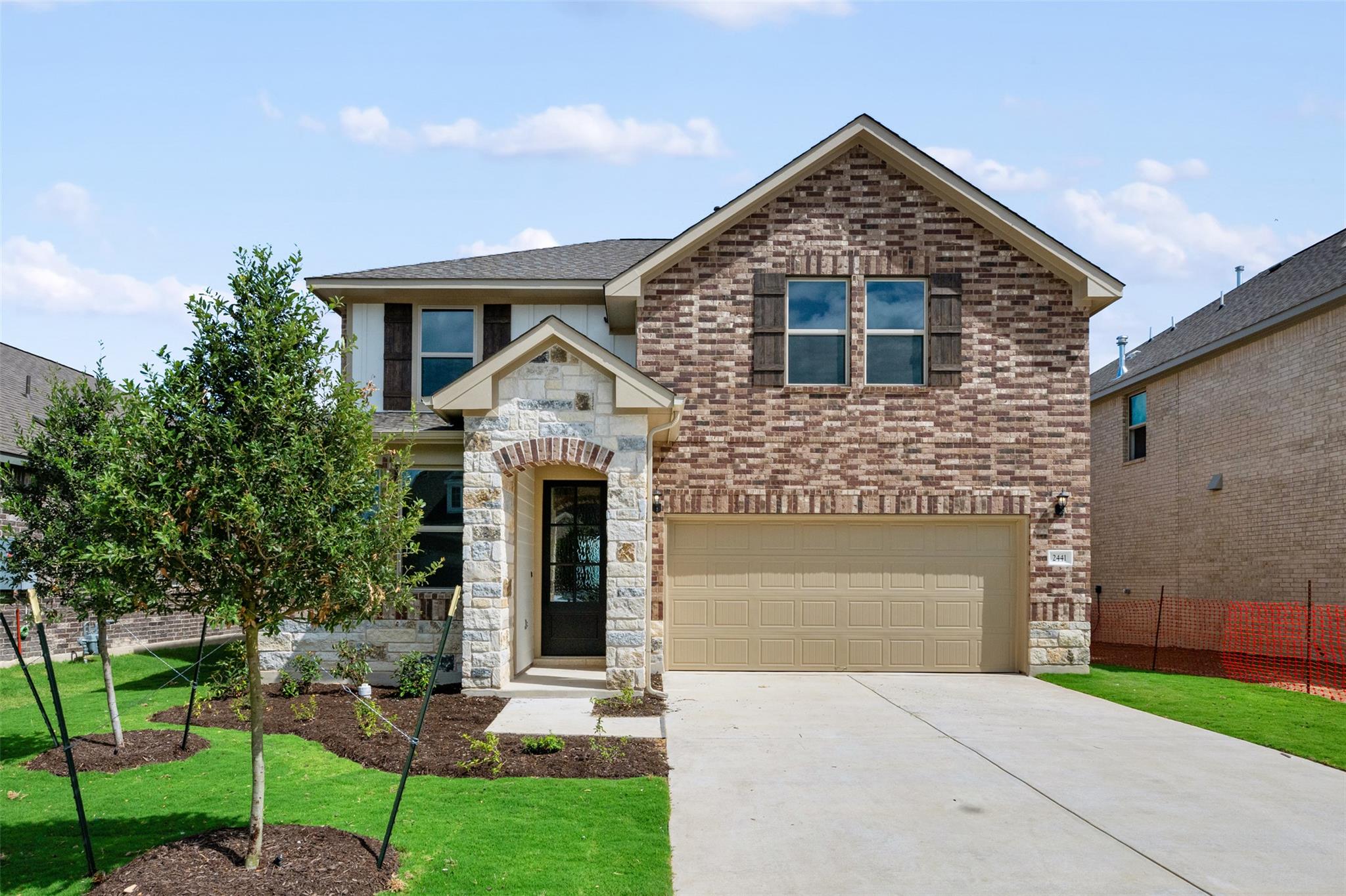 Listing photo 1 of 1809  Fannie Rd