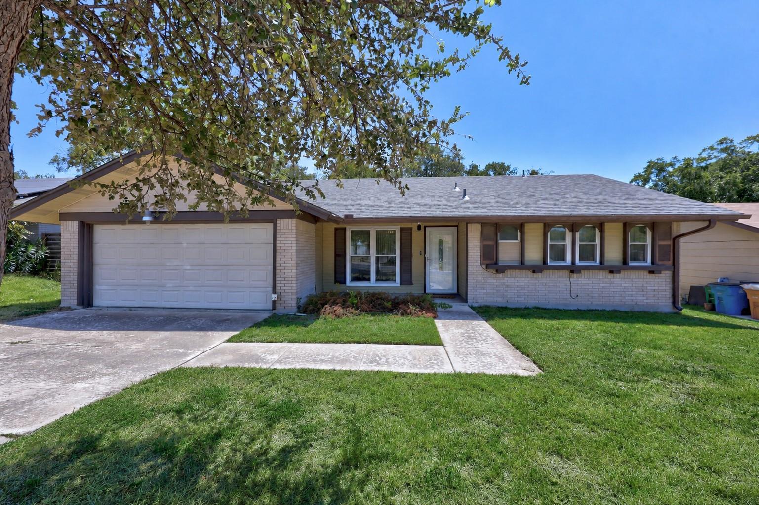 Listing photo 1 of 9713  Dallum Dr