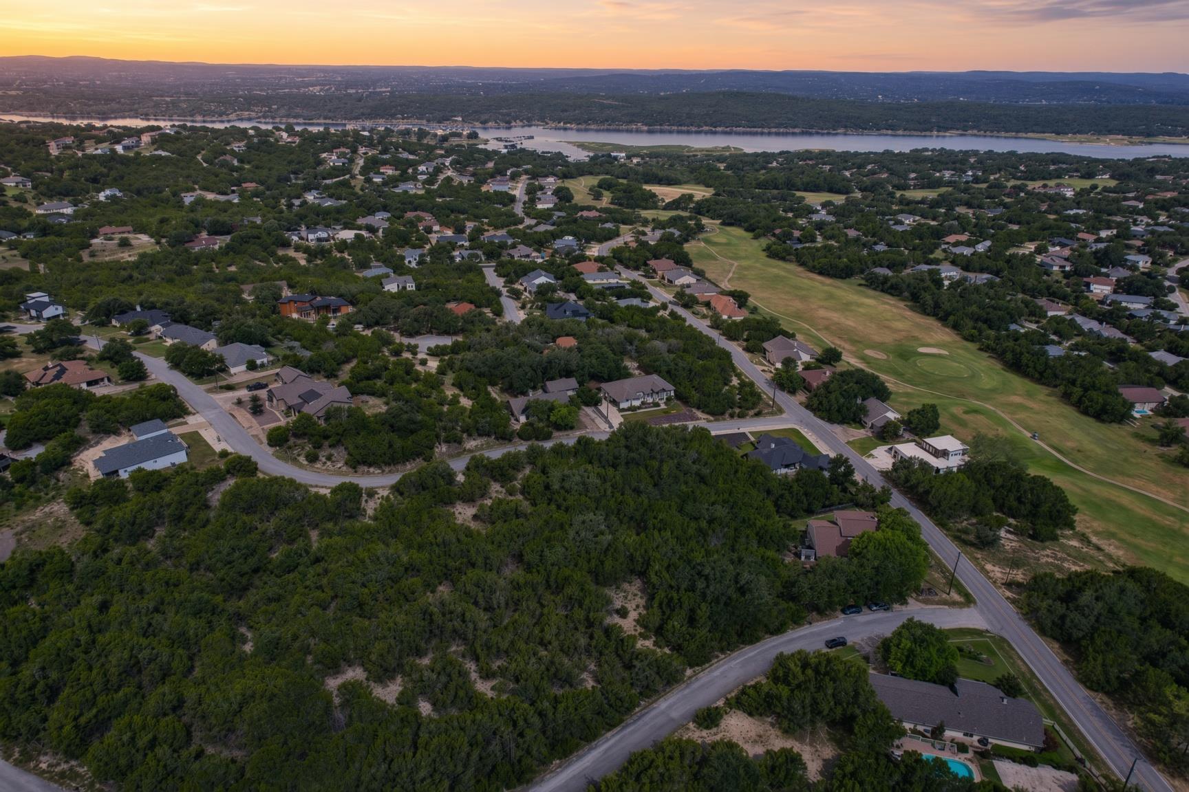 Listing photo 1 of 3806  Cedar Gln