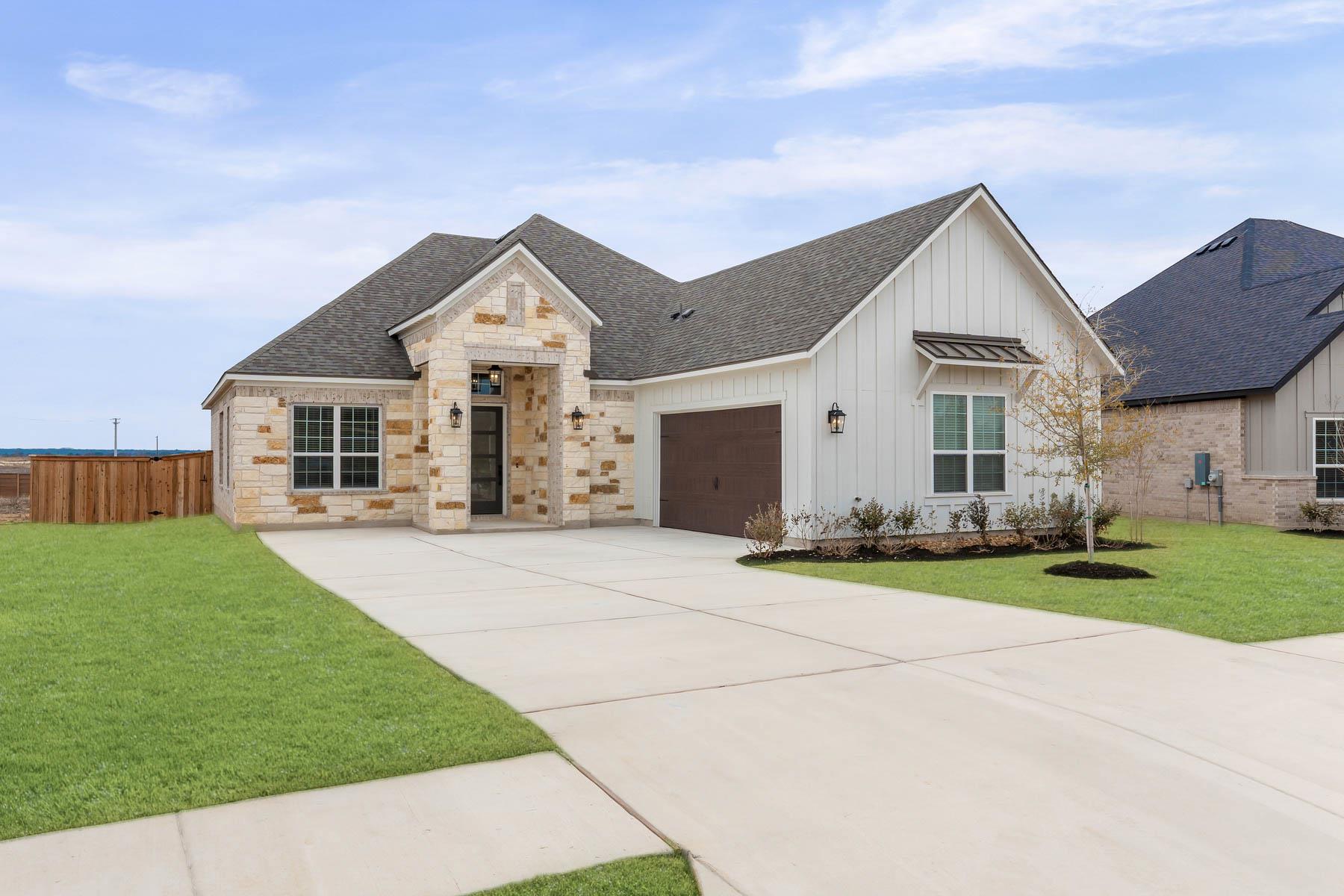 Contemporary single-story residence featuring a s