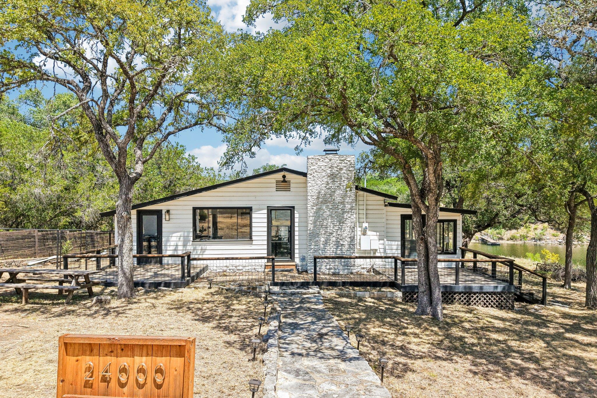 Listing photo 1 of 24000  Bluebird Ln