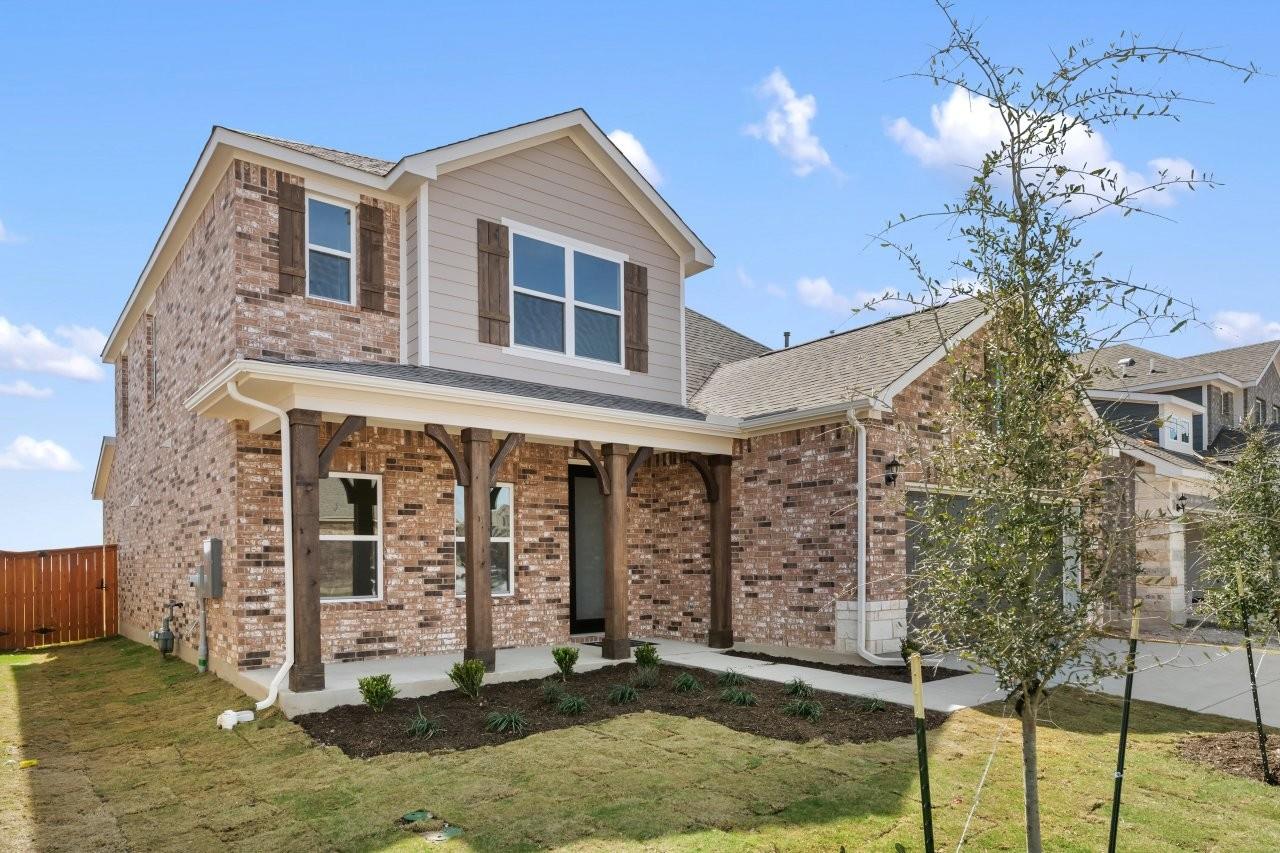Ảnh nhà đang rao bán 1 của 544  Redding Way