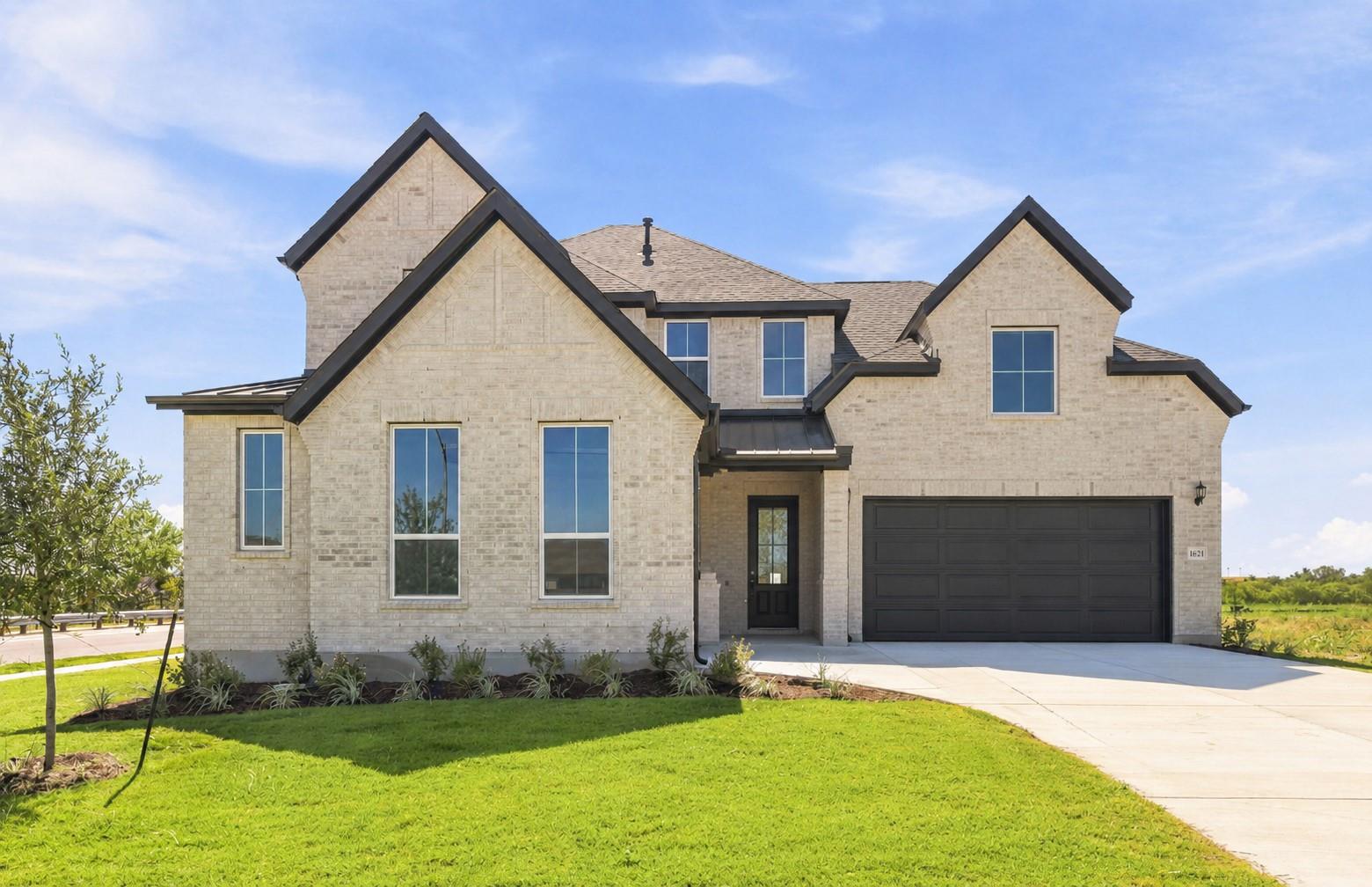 Listing photo 1 of 16721  Aminia Ave