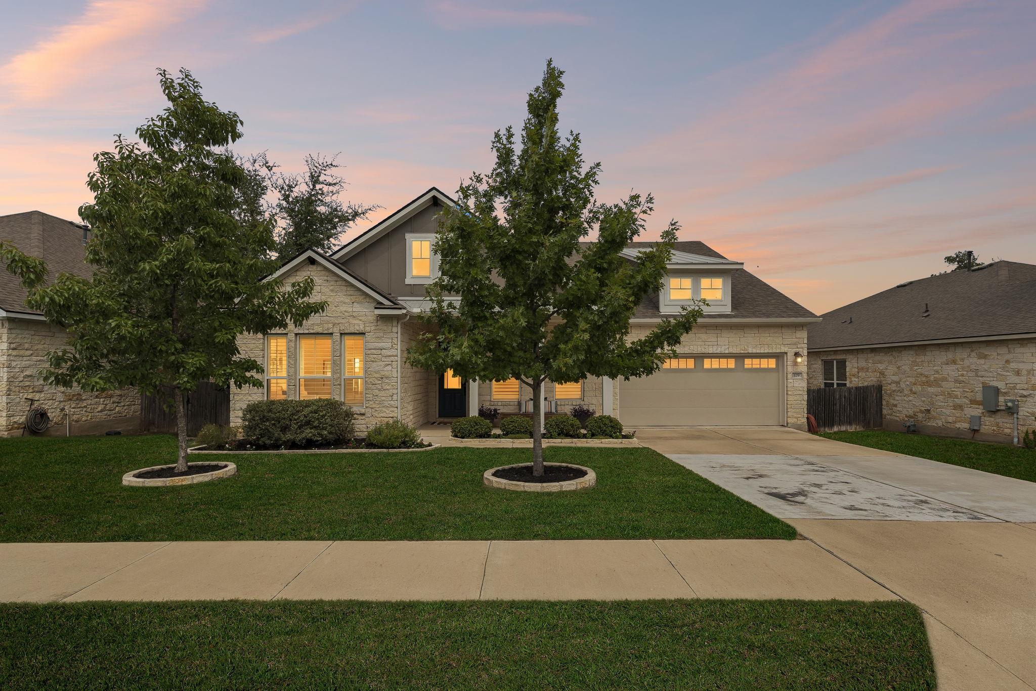 Listing photo 1 of 129  Ridgeview Ct