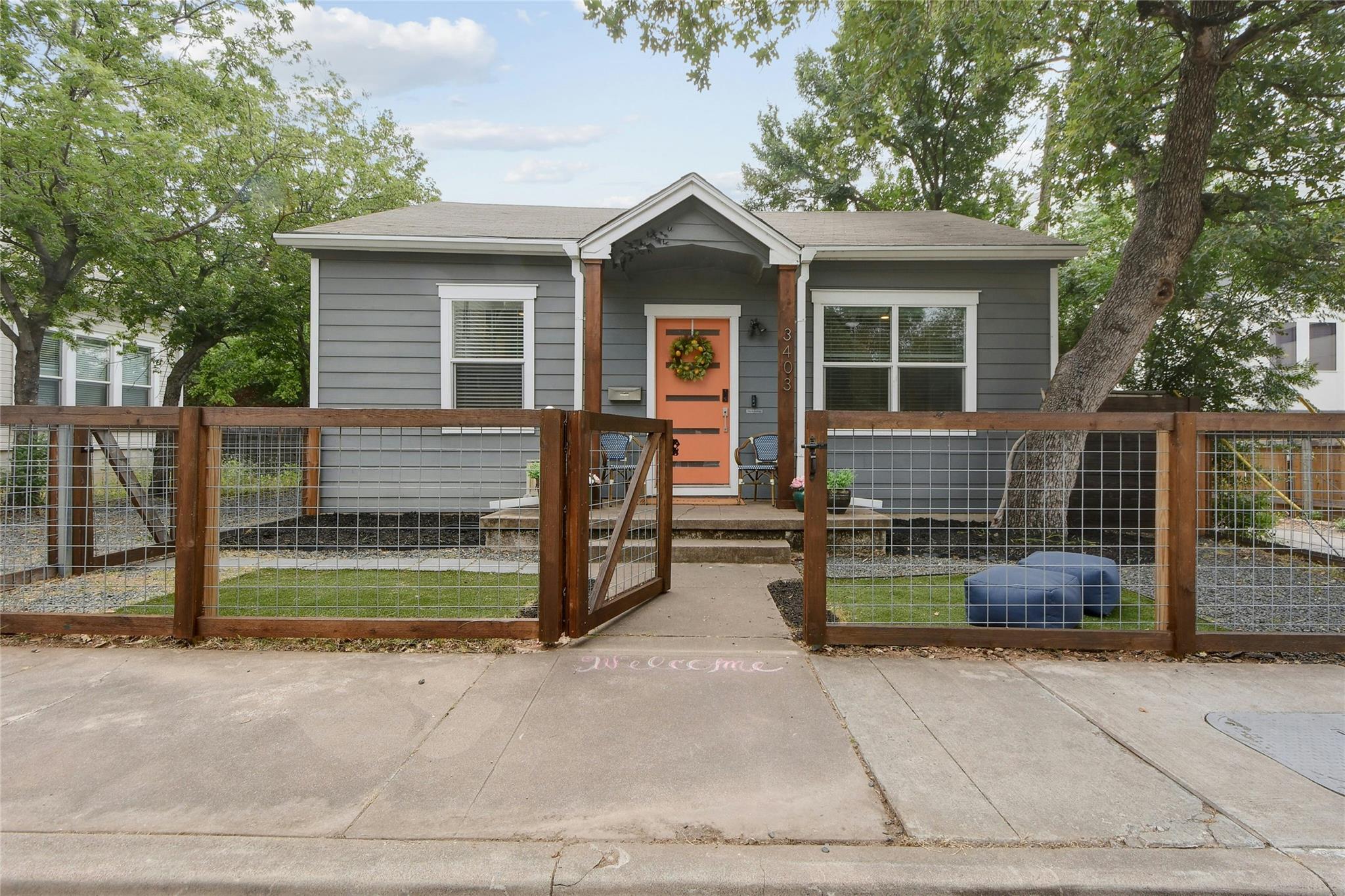 Listing photo 1 of 3403  King St