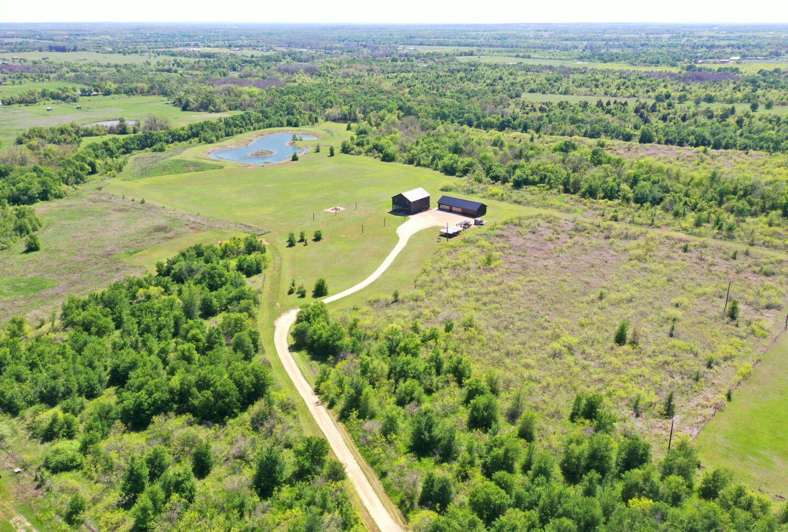 Listing photo 1 of 4201  County Road 463 None