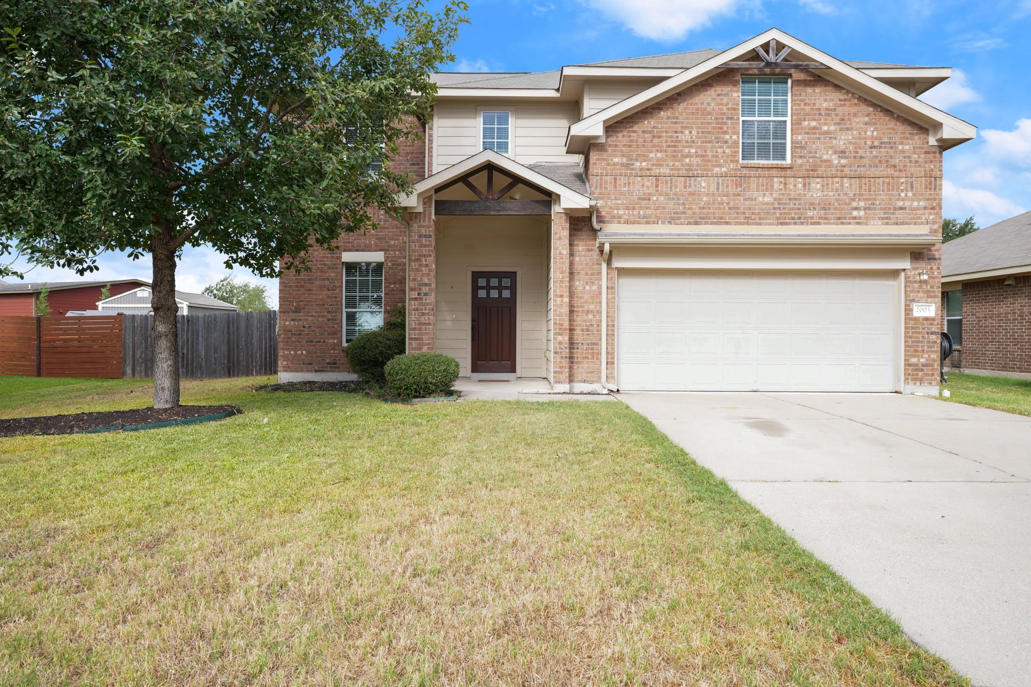 Foto de la propiedad en venta 1 de 2003  Wells Bend Ct