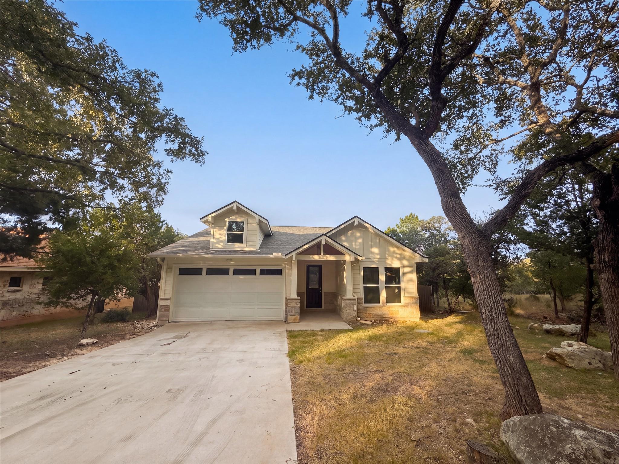 Listing photo 1 of 50  Whispering Valley Dr