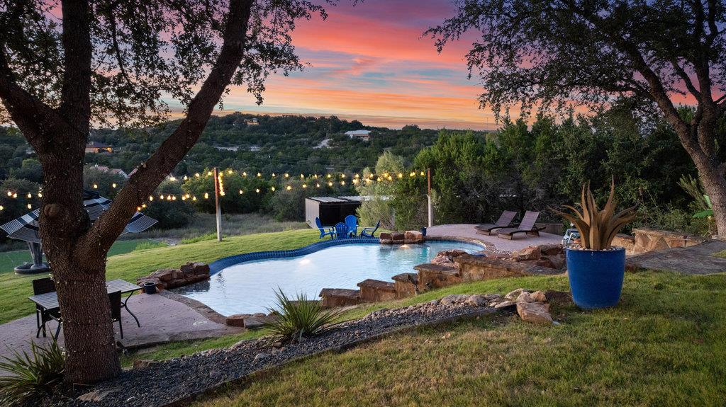 Listing photo 1 of 4607  R O Dr
