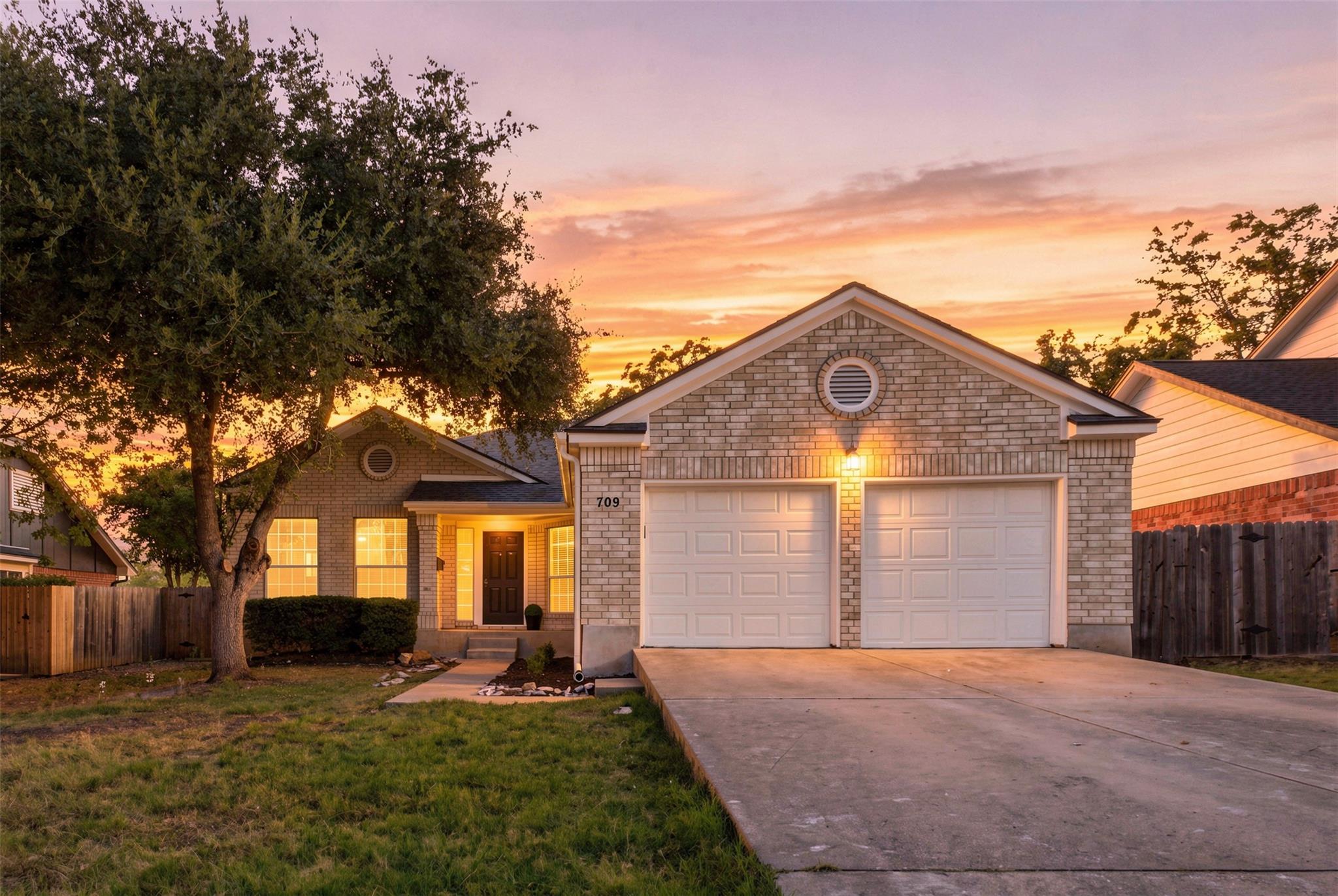 Listing photo 1 of 709  Elder Way