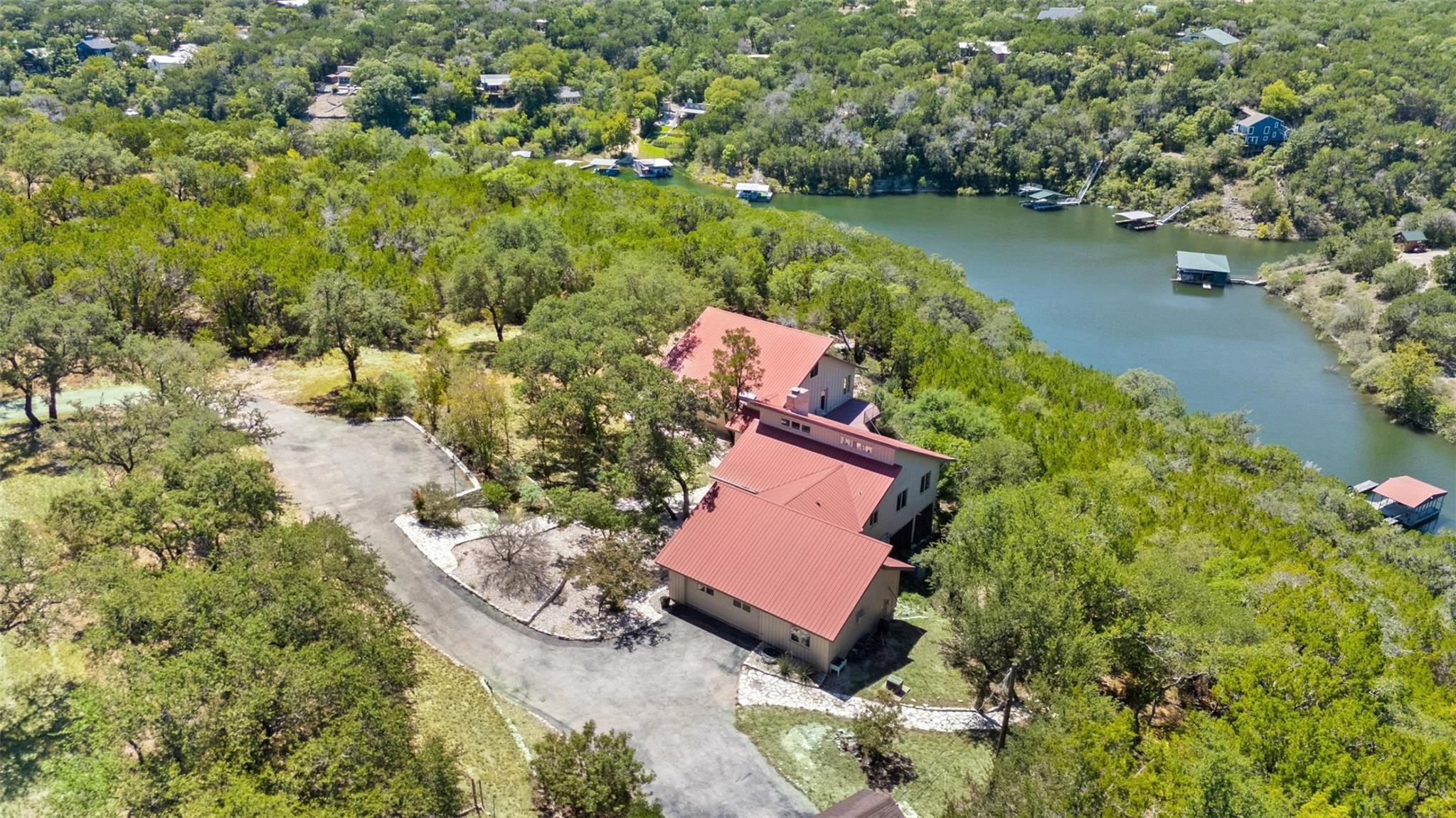 Listing photo 1 of 18205  Ridge Rd