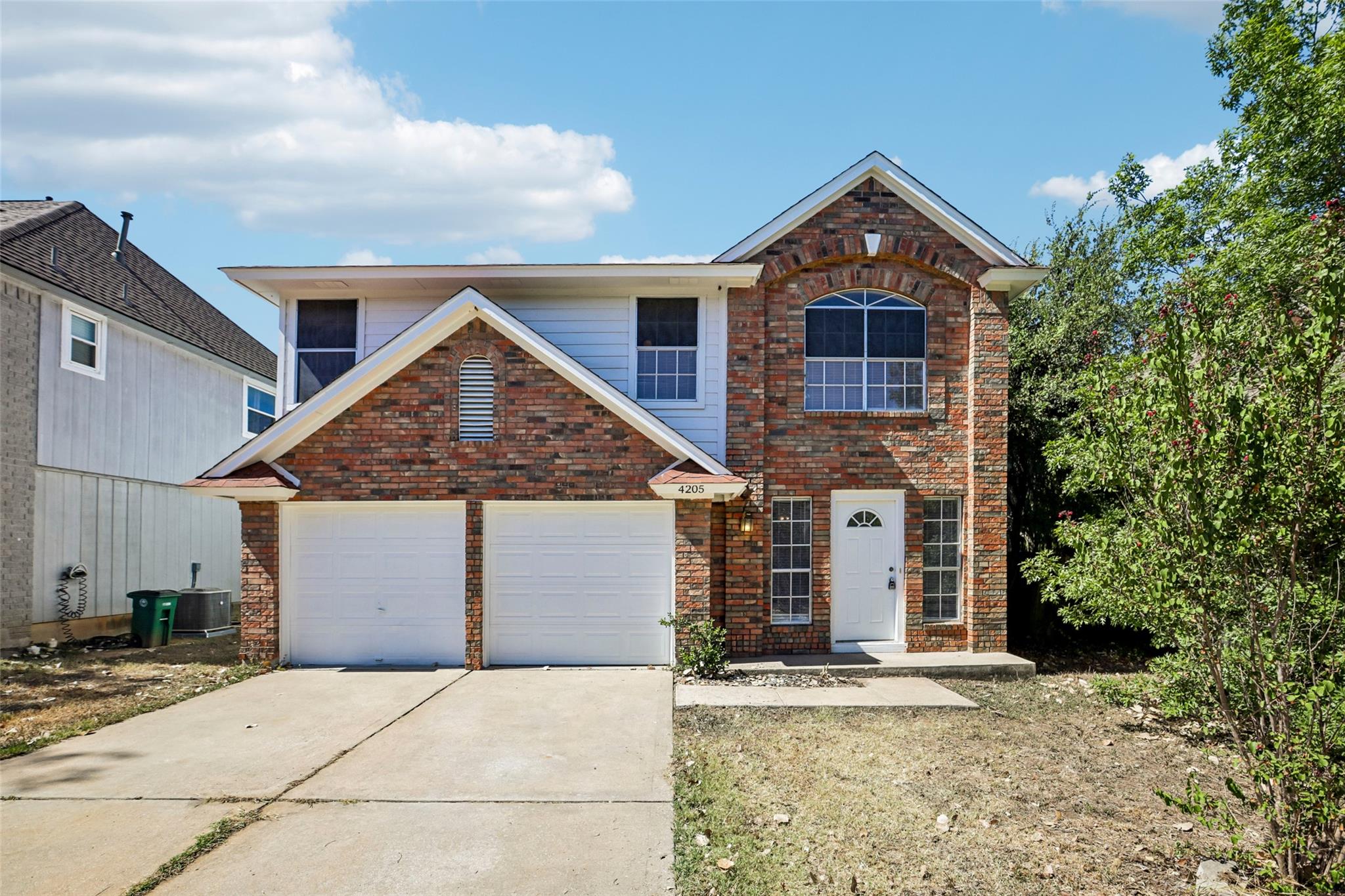 Listing photo 1 of 4205  Iriona Bnd