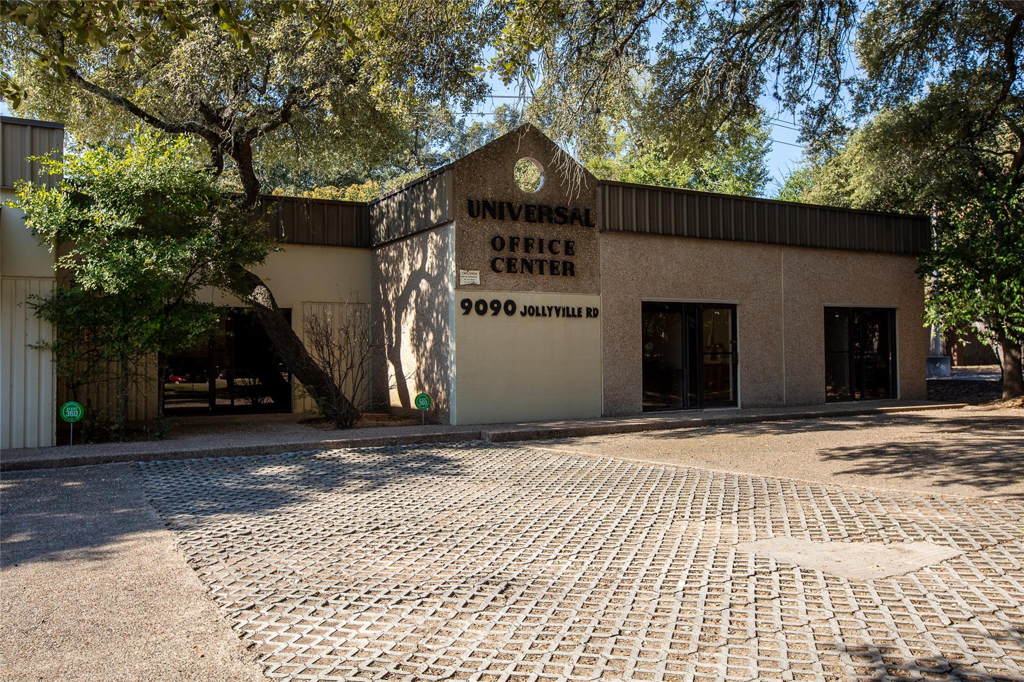 Listing photo 1 of 9090  Jollyville Rd  #105