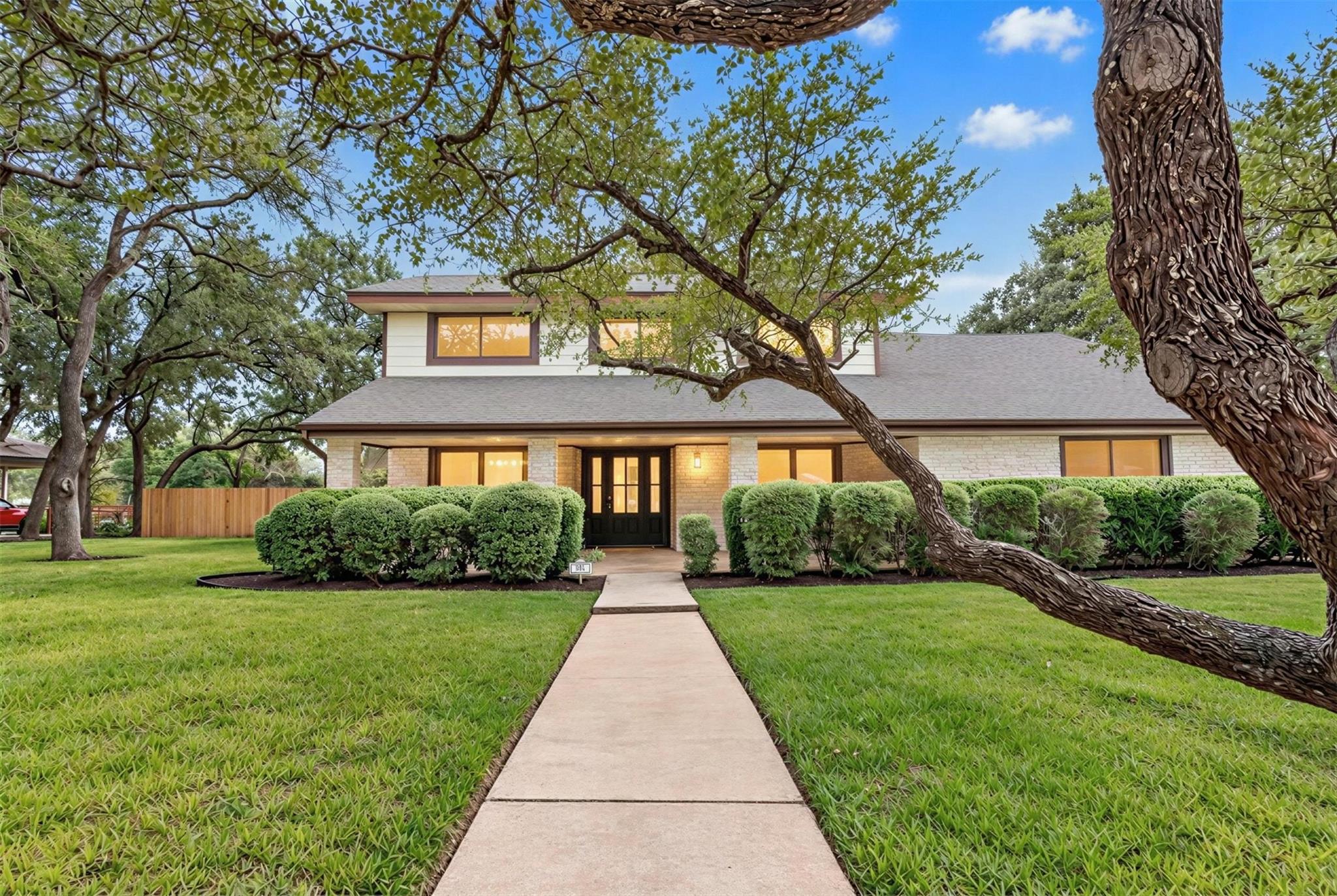 Listing photo 1 of 3431  Shady Valley Dr