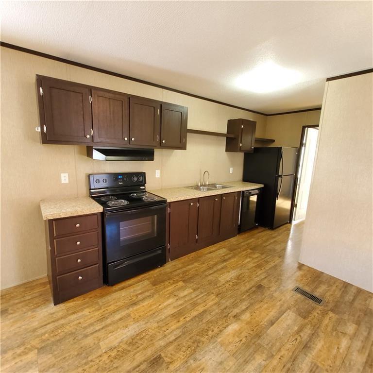 Listing photo 1 of 201  China Garden Ln